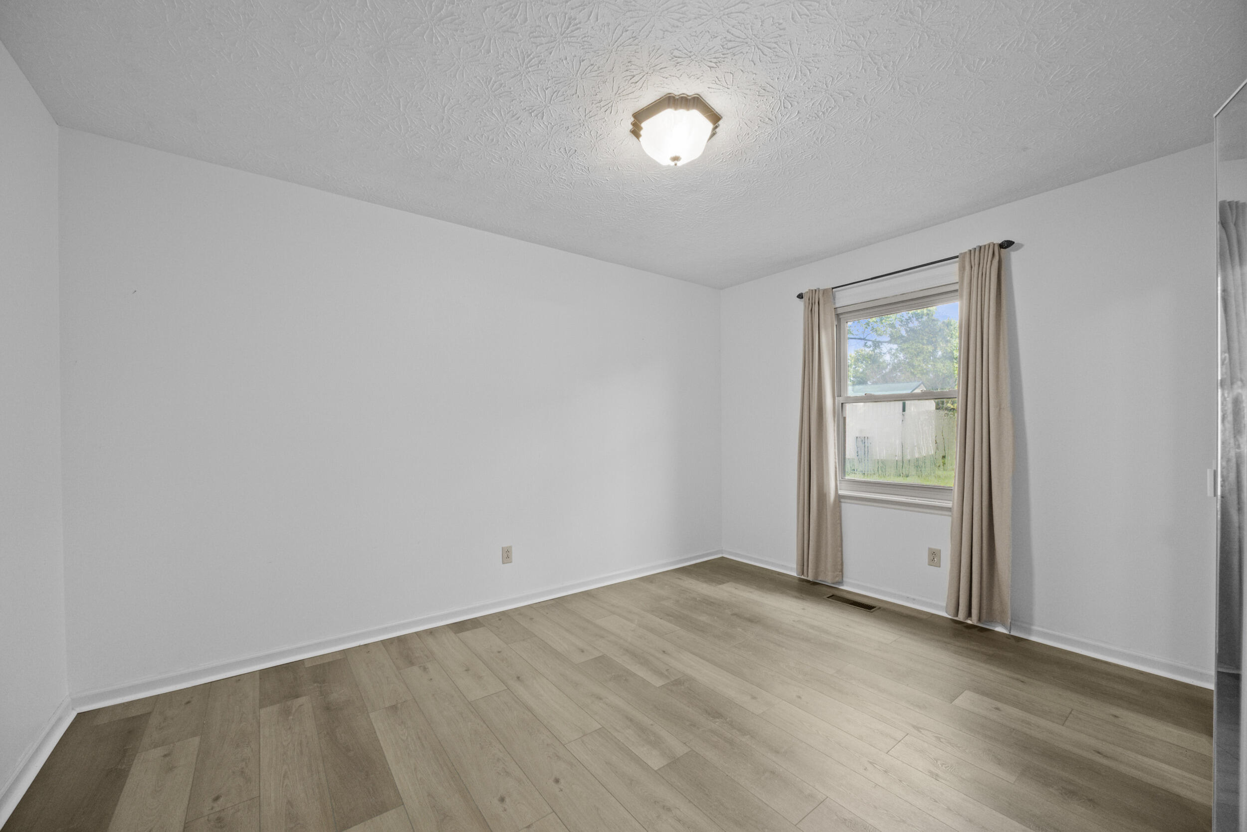 392 Dove Creek Road Property Photo 26