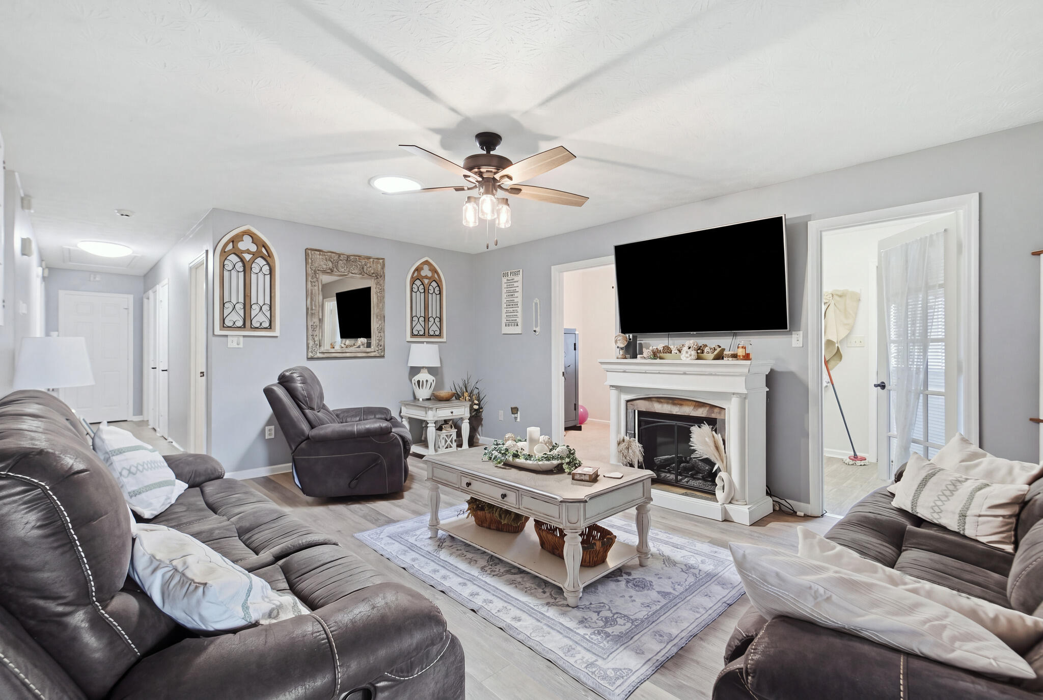 1300 Hurst School Road Property Photo 12