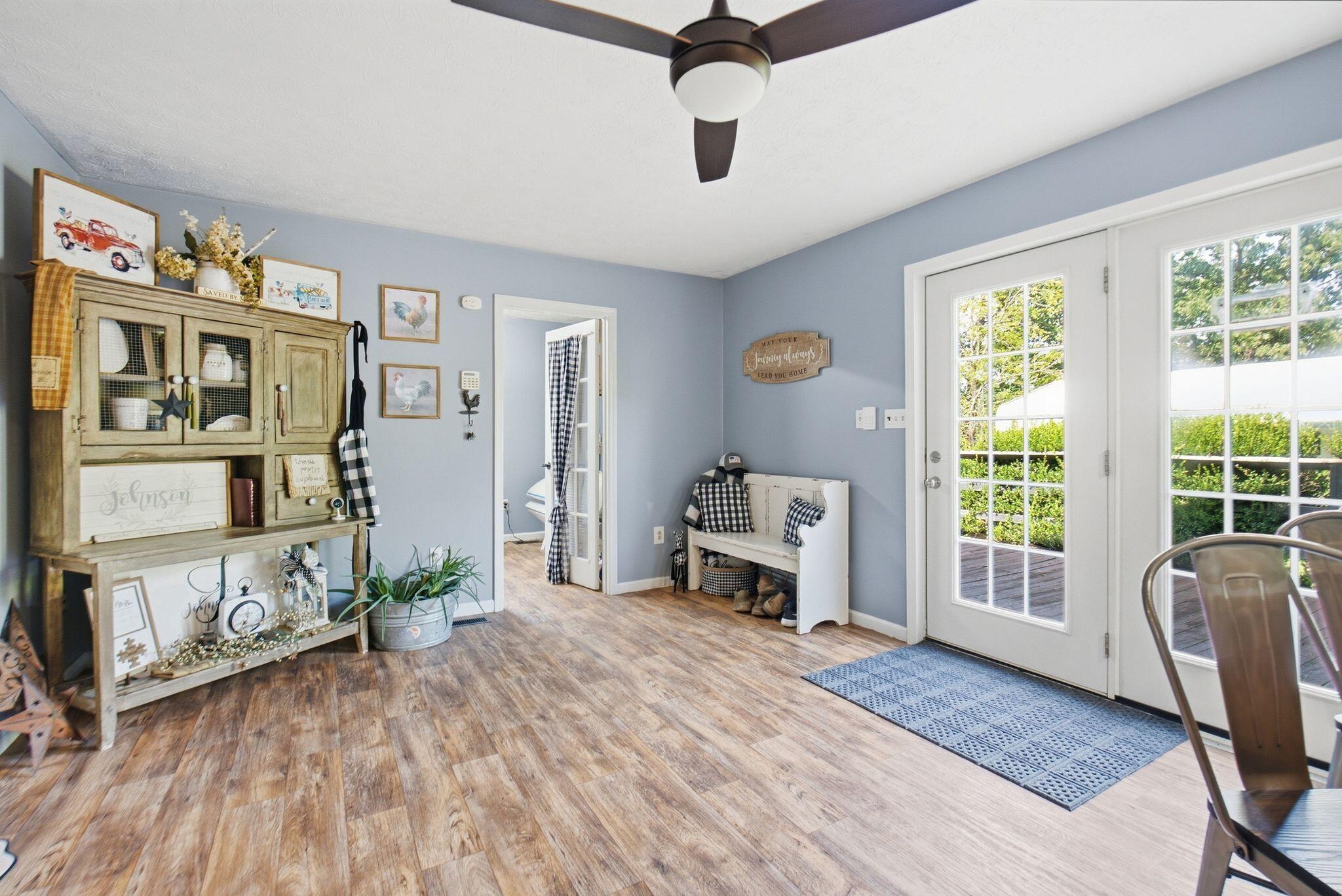 1300 Hurst School Road Property Photo 24