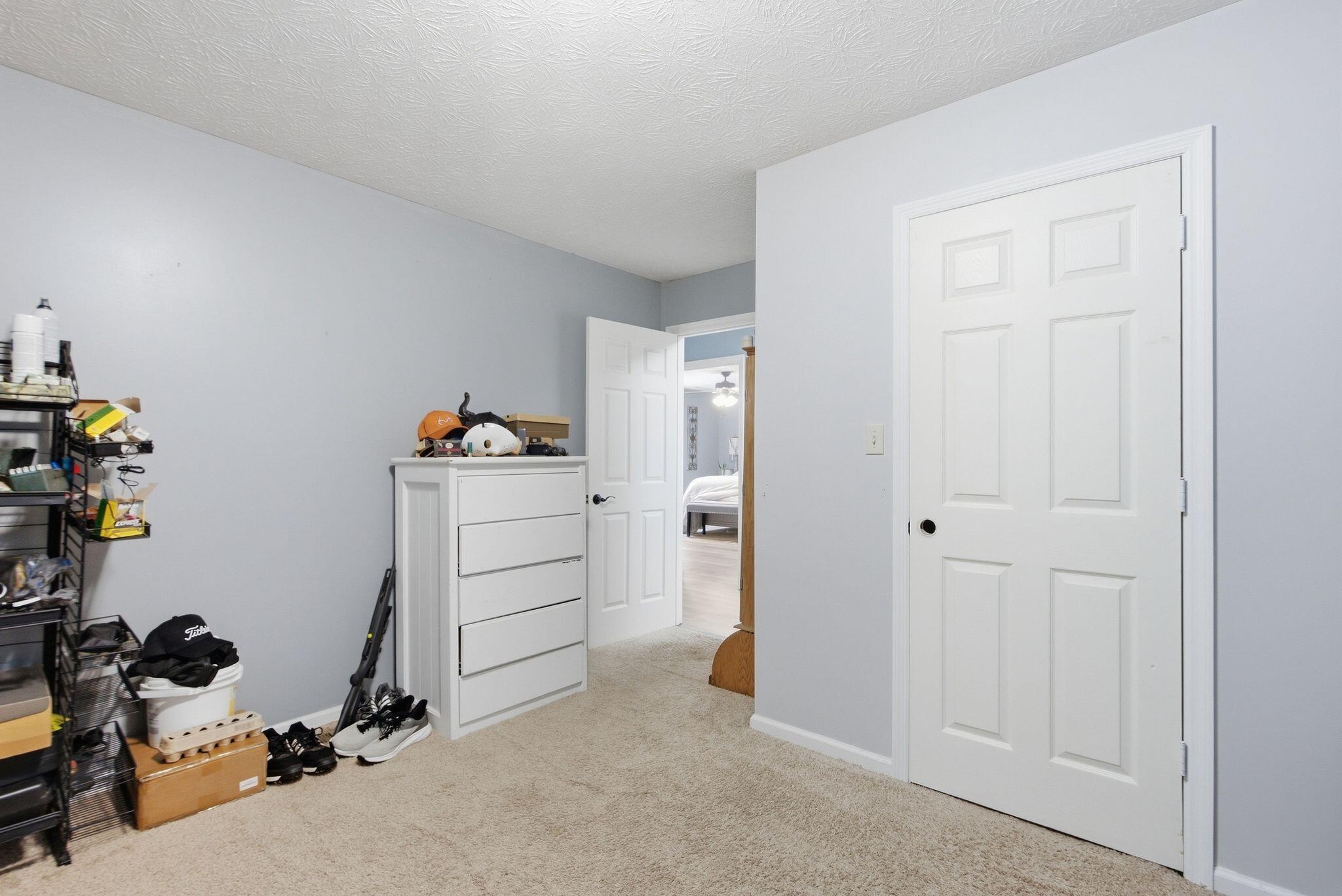 1300 Hurst School Road Property Photo 32