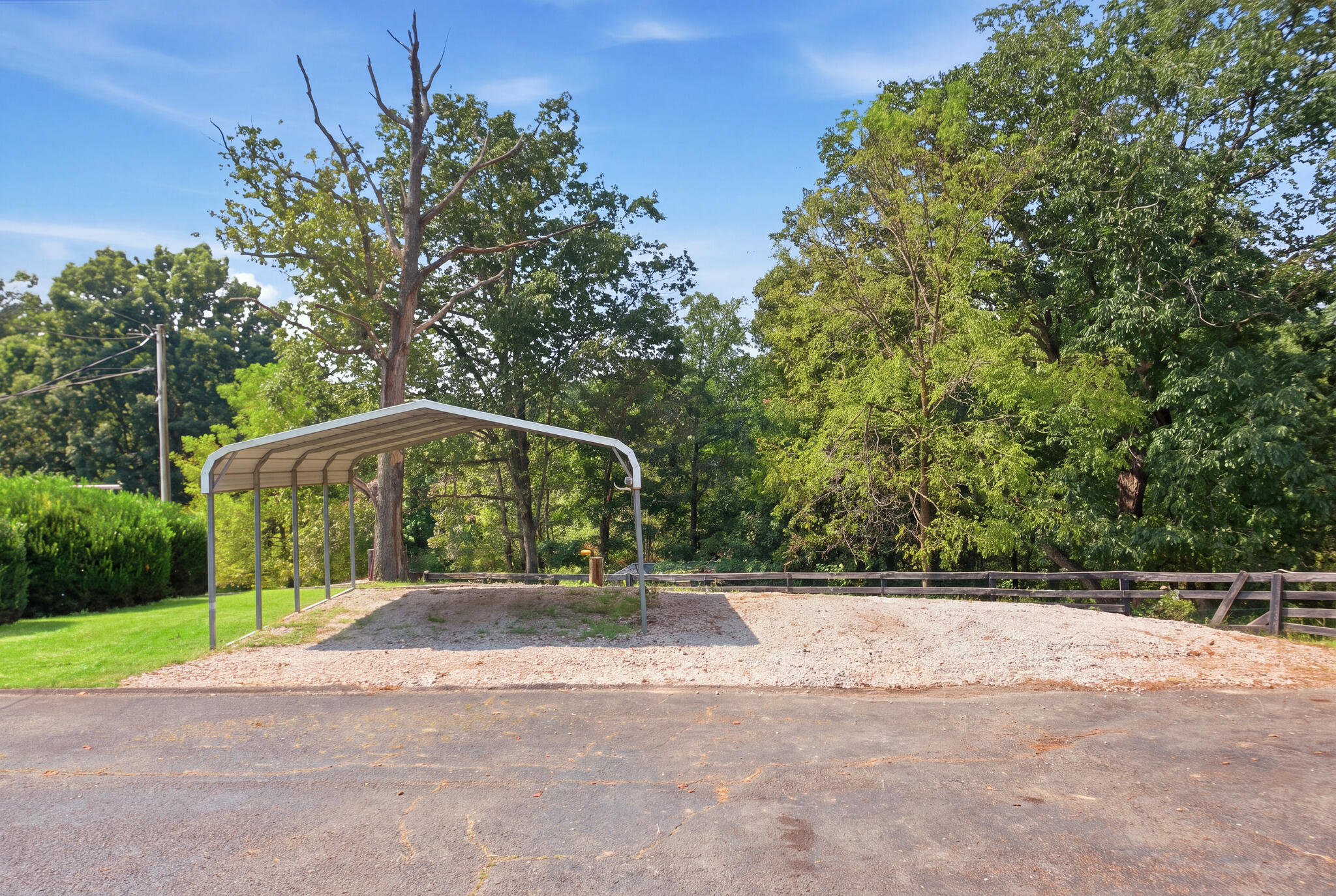 1300 Hurst School Road Property Photo 44