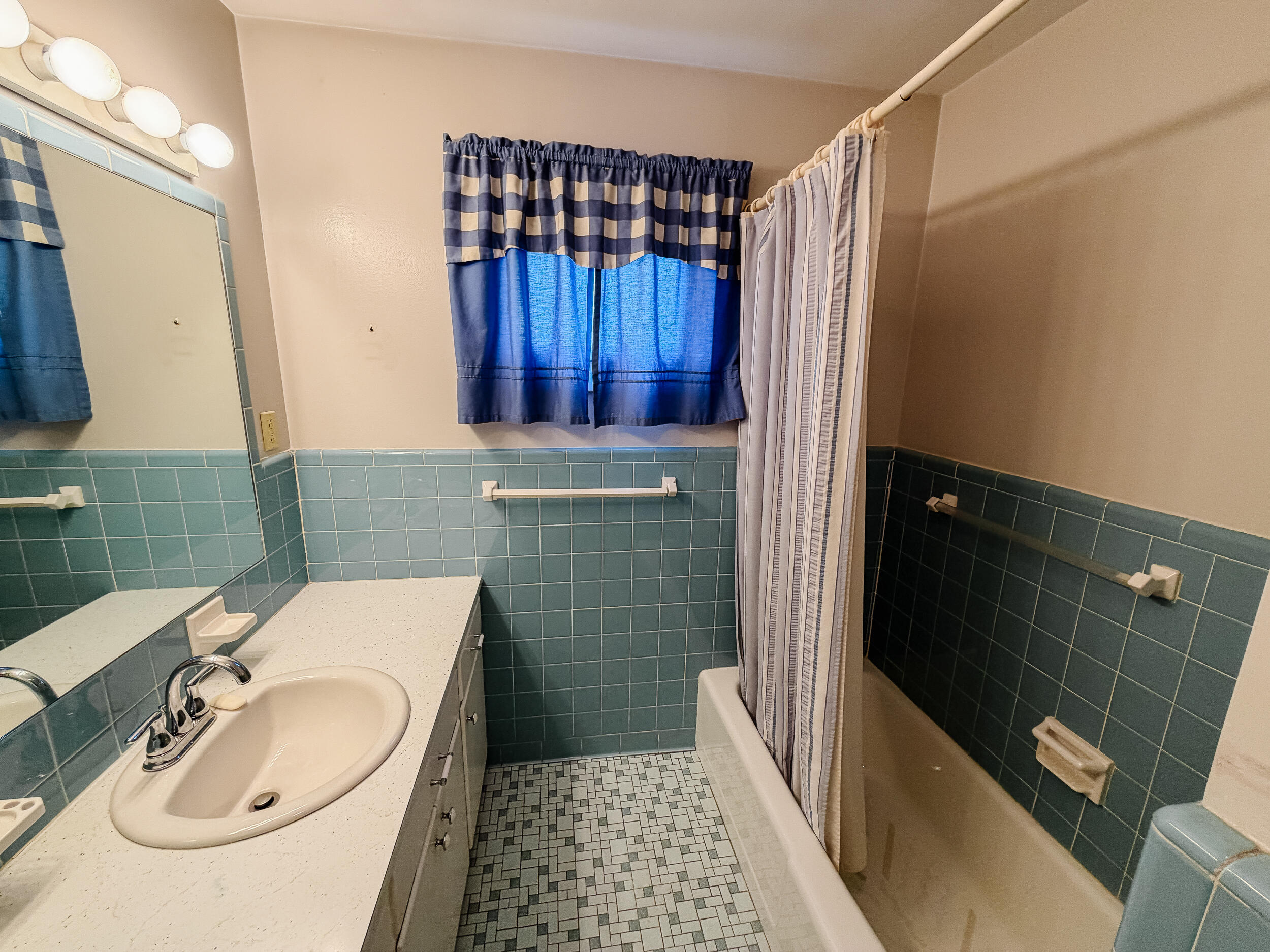 201 Cantrell Drive Property Photo 26
