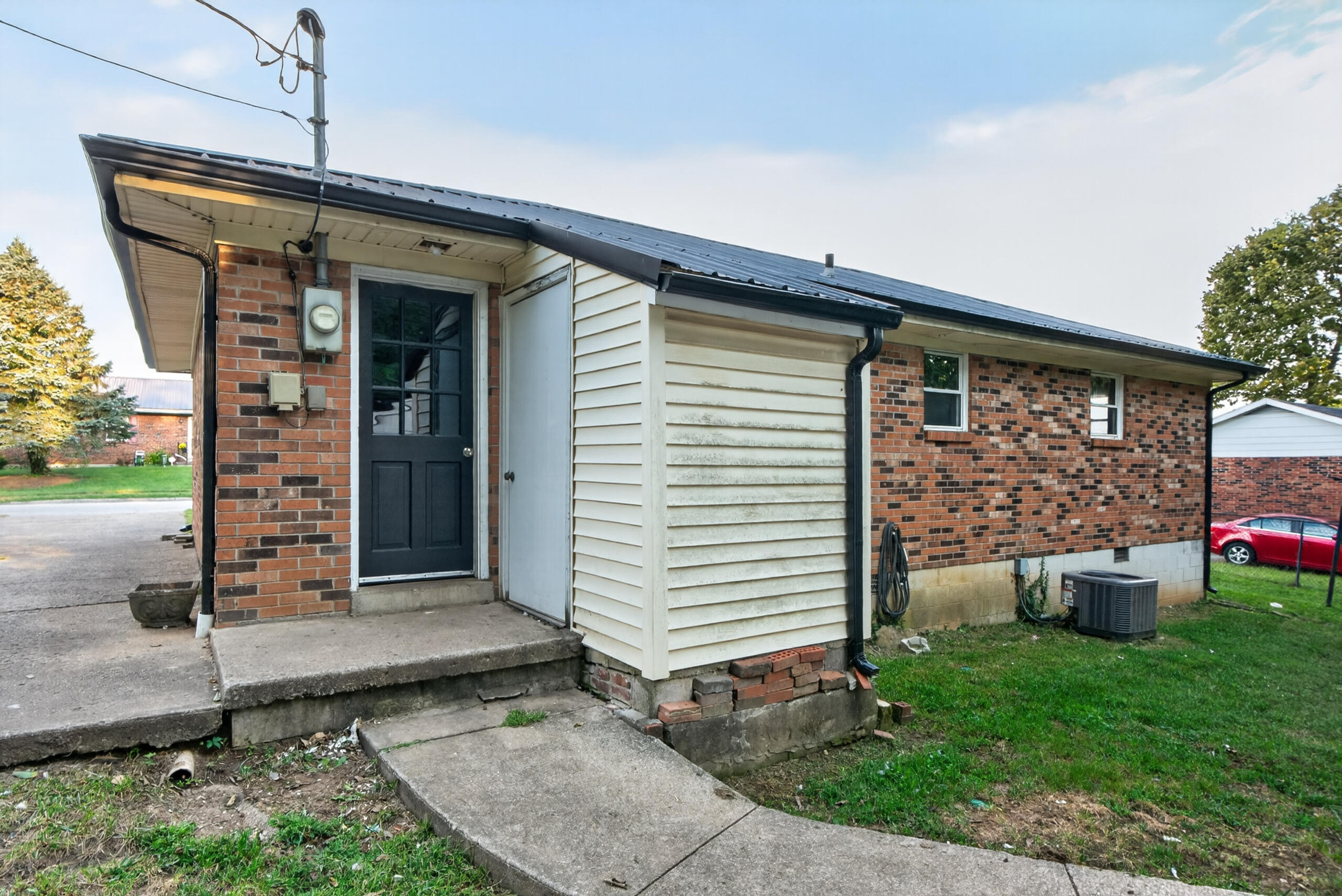 628 Windsor Way Property Photo 21
