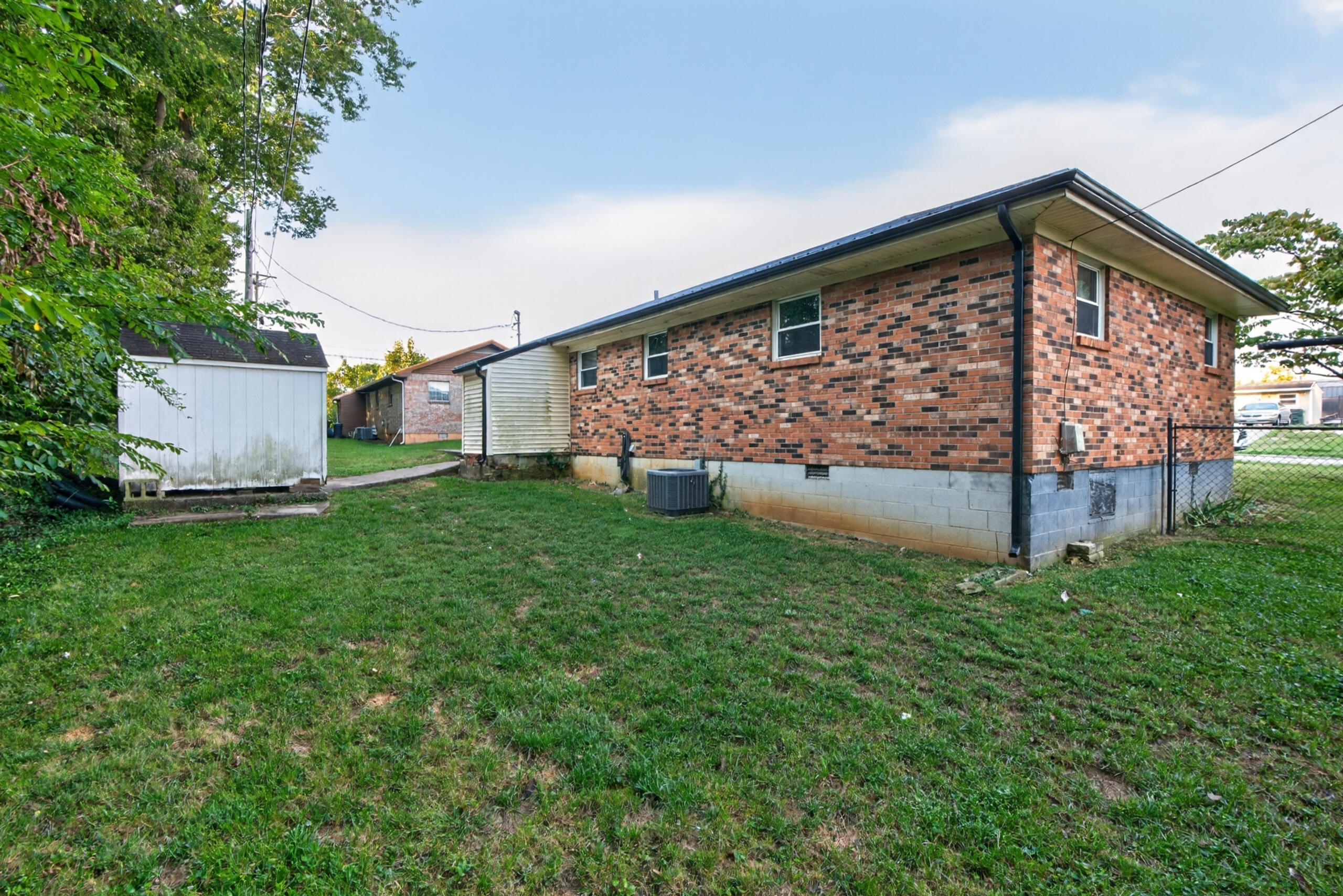 628 Windsor Way Property Photo 22