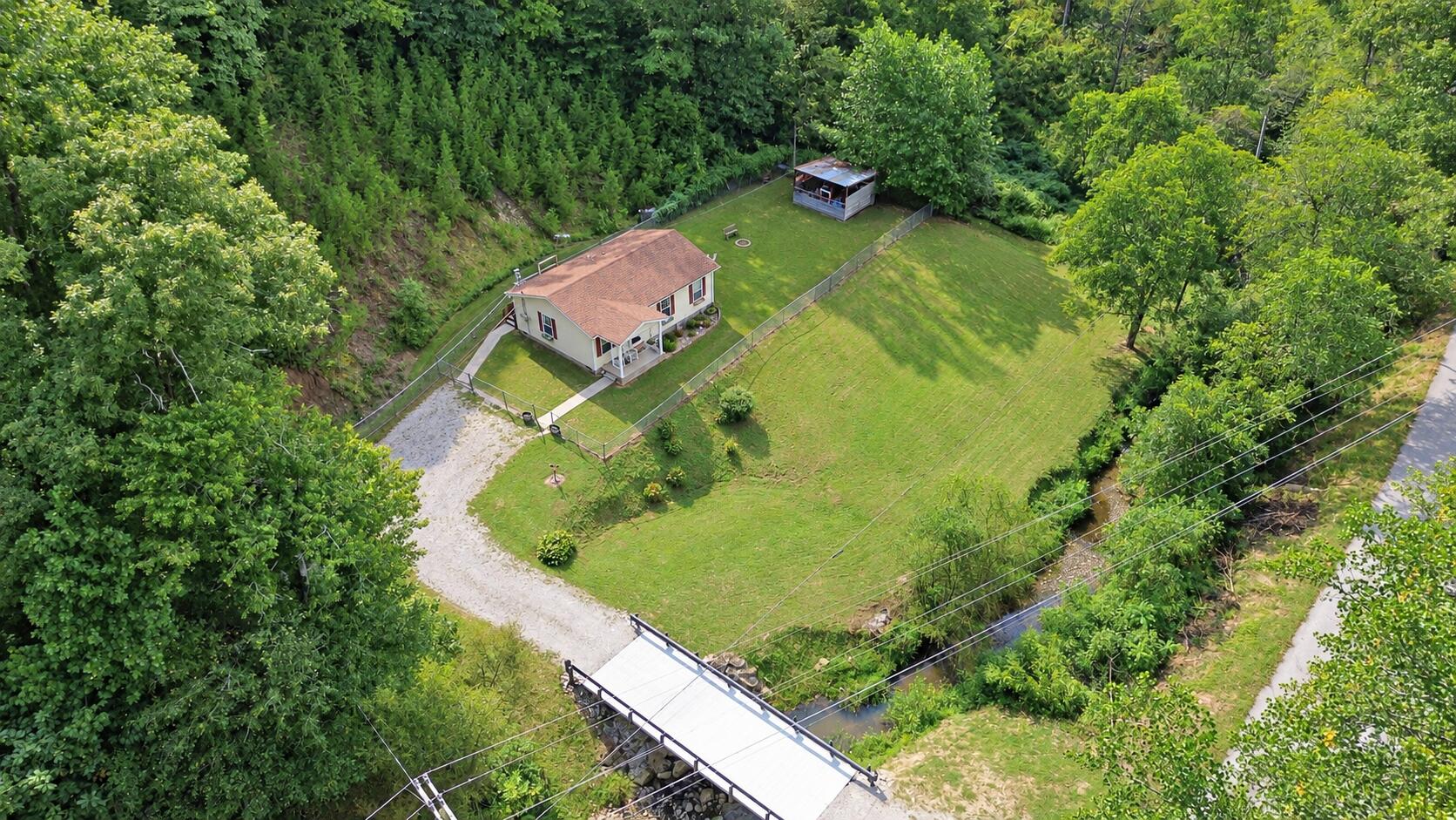 229 W Highway 577 Property Photo 18