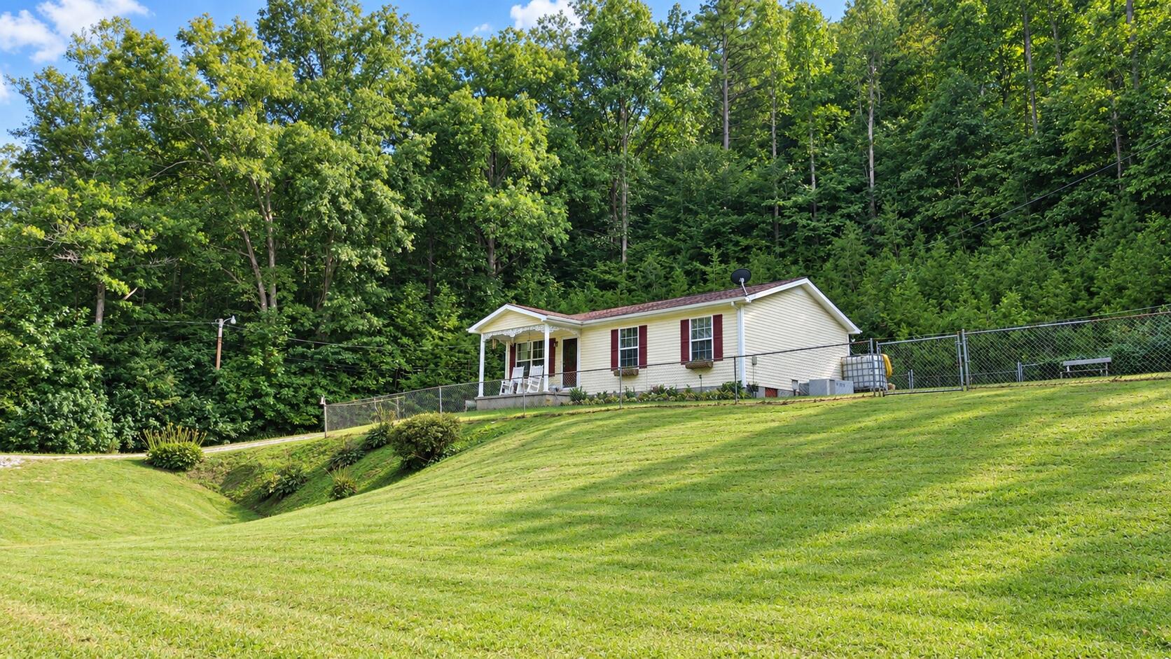 229 W Highway 577 Property Photo 21