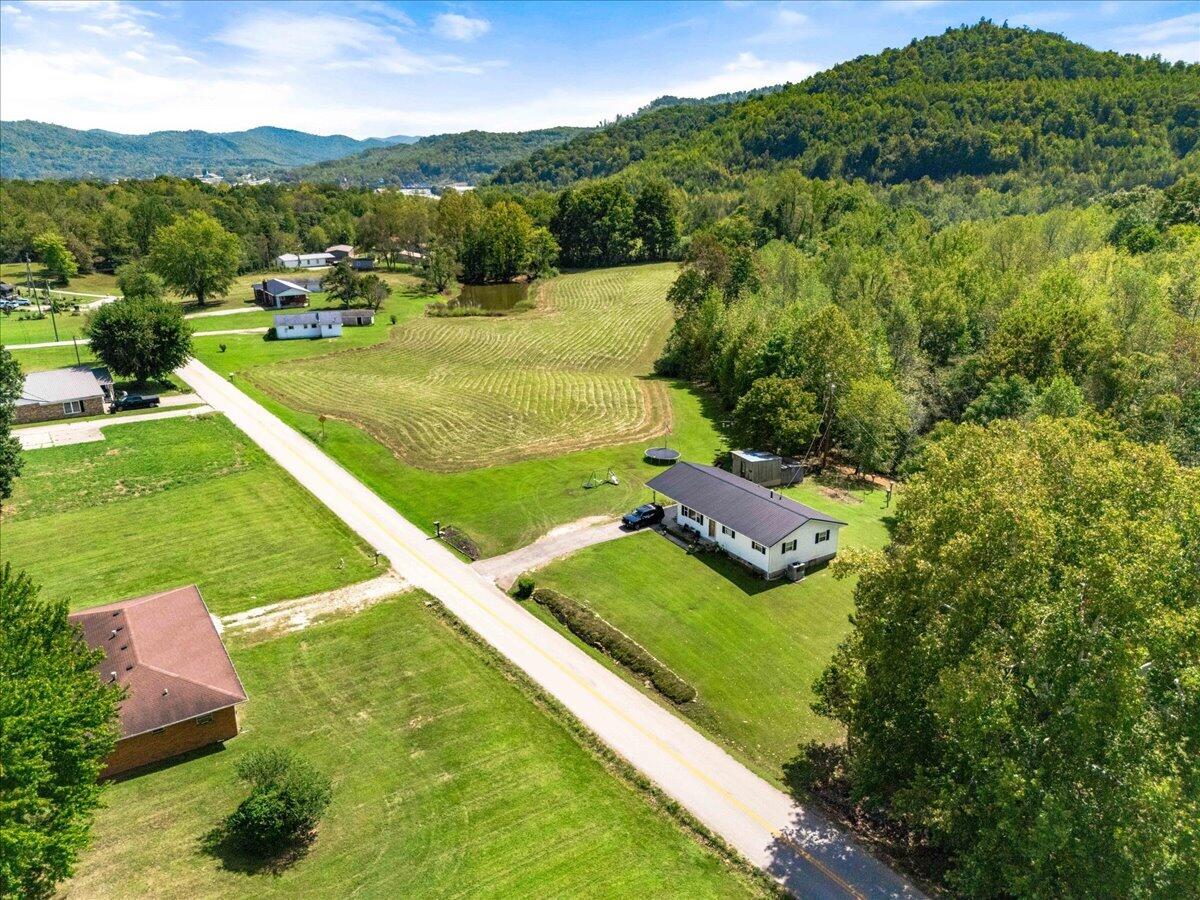 295 Becks Creek Rd Road Property Photo 16