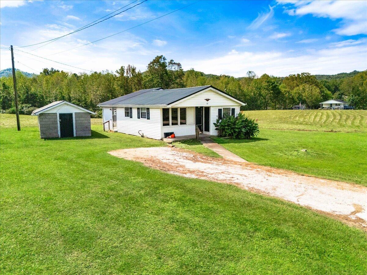295 Becks Creek Rd Road Property Photo 18