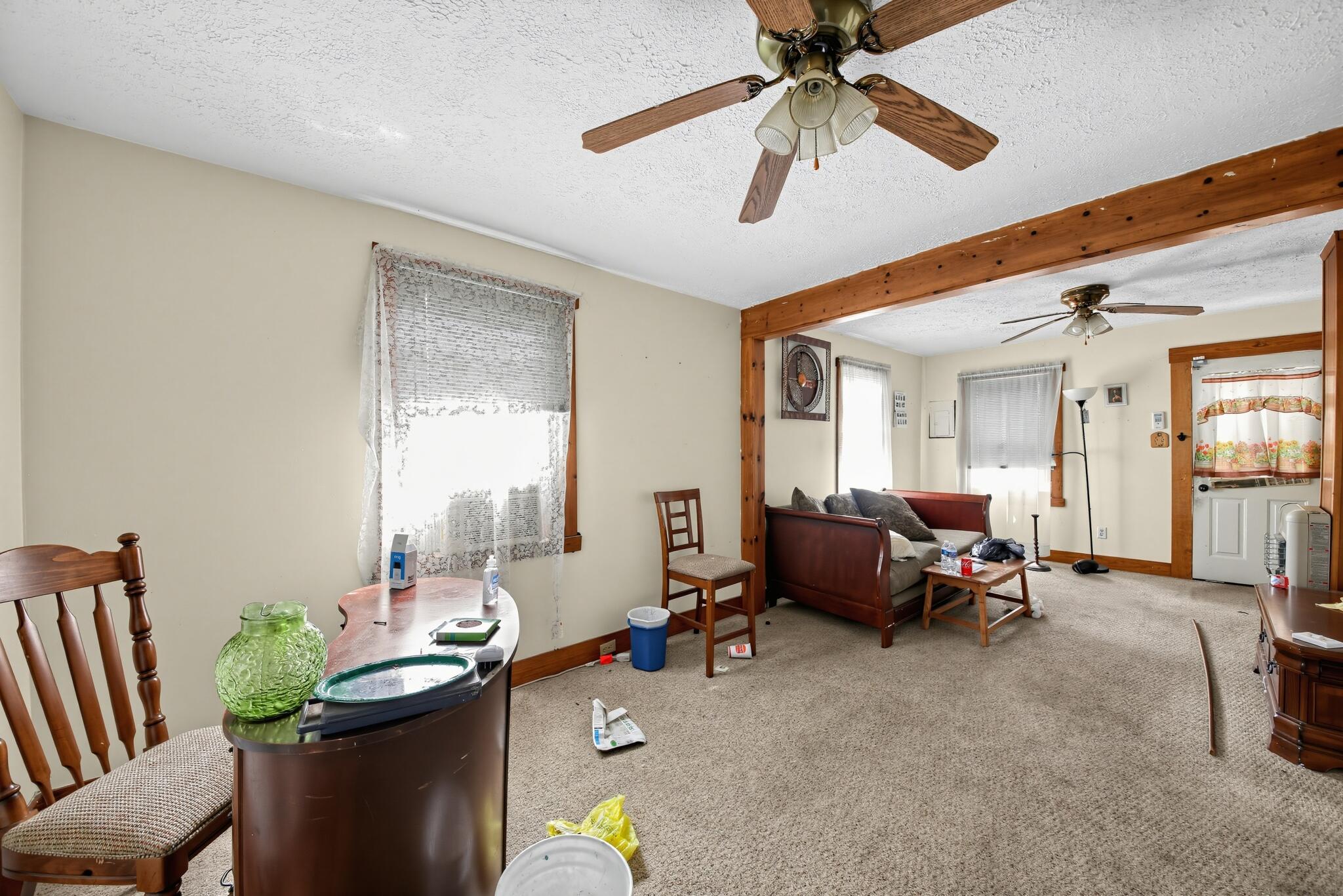 235 E 4th Street Property Photo 8