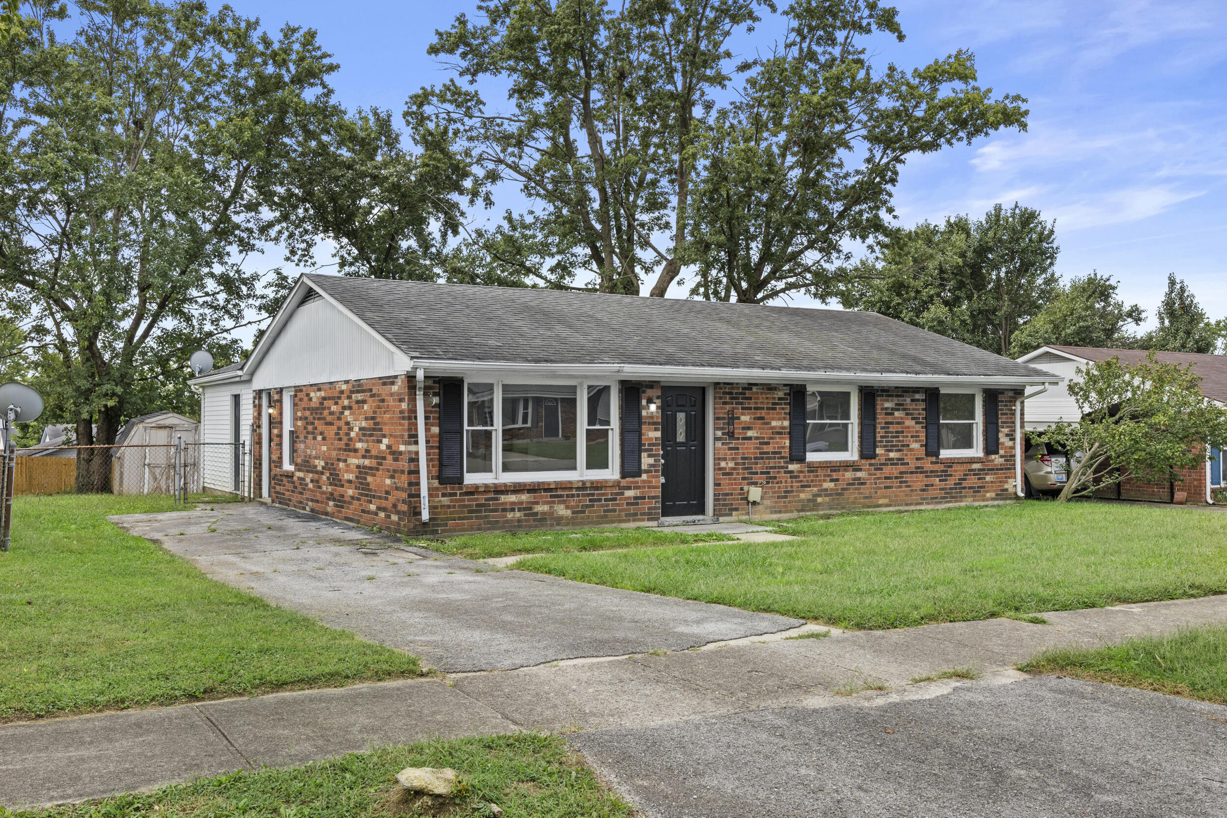 204 Mount Vernon Drive Property Photo 3