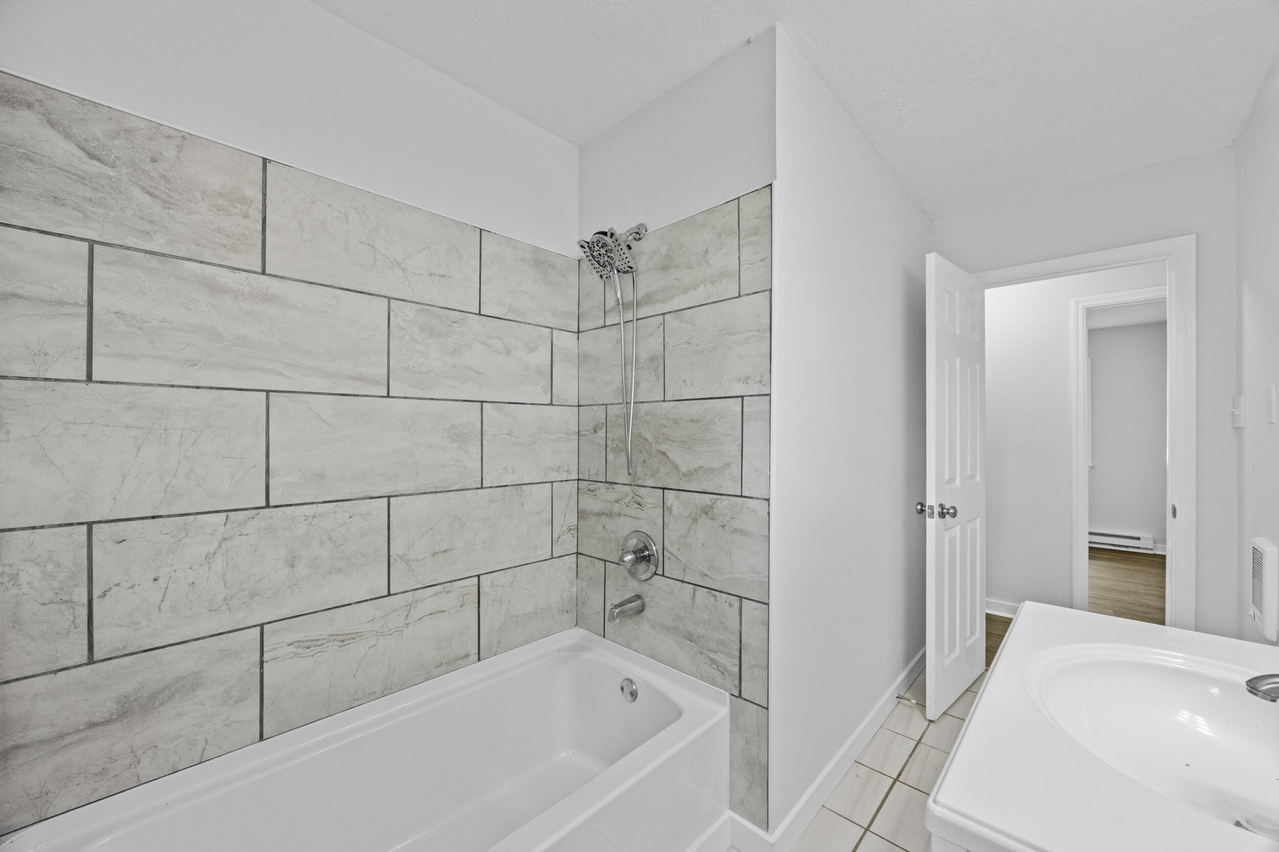 204 Mount Vernon Drive Property Photo 21