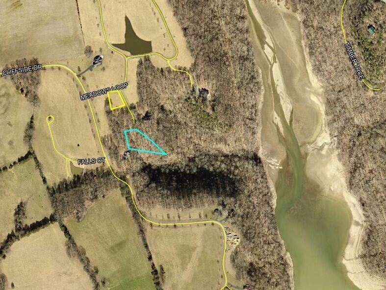 425 Cliffside Drive Property Photo 14