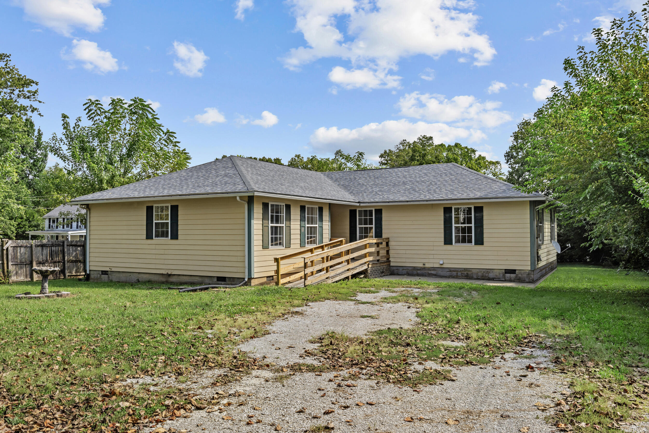 706 N Hamilton Street Property Photo 1
