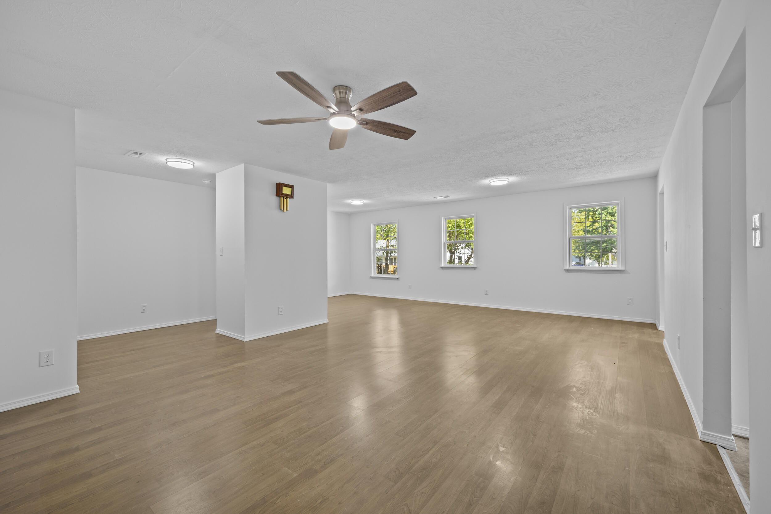 706 N Hamilton Street Property Photo 20