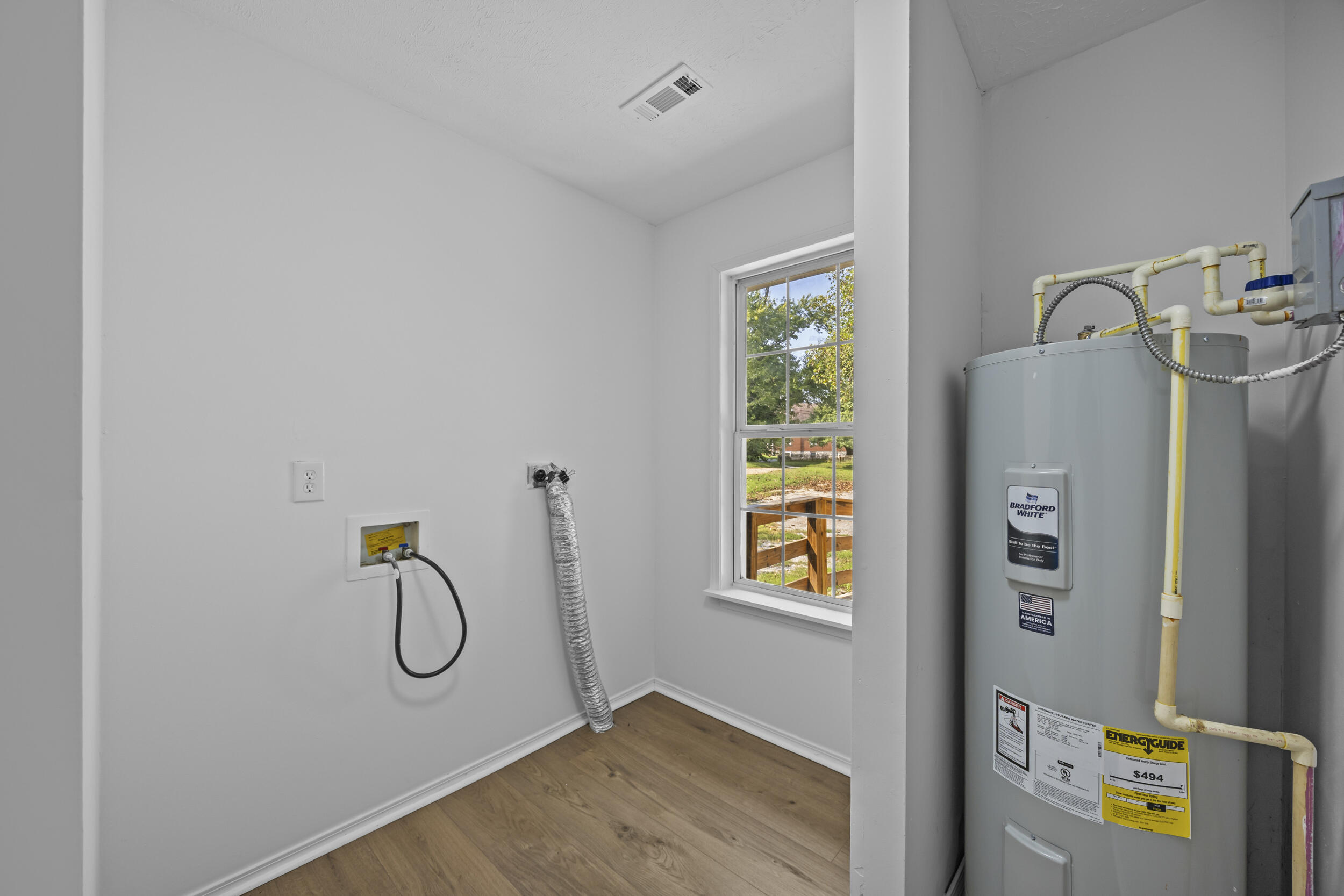 706 N Hamilton Street Property Photo 22