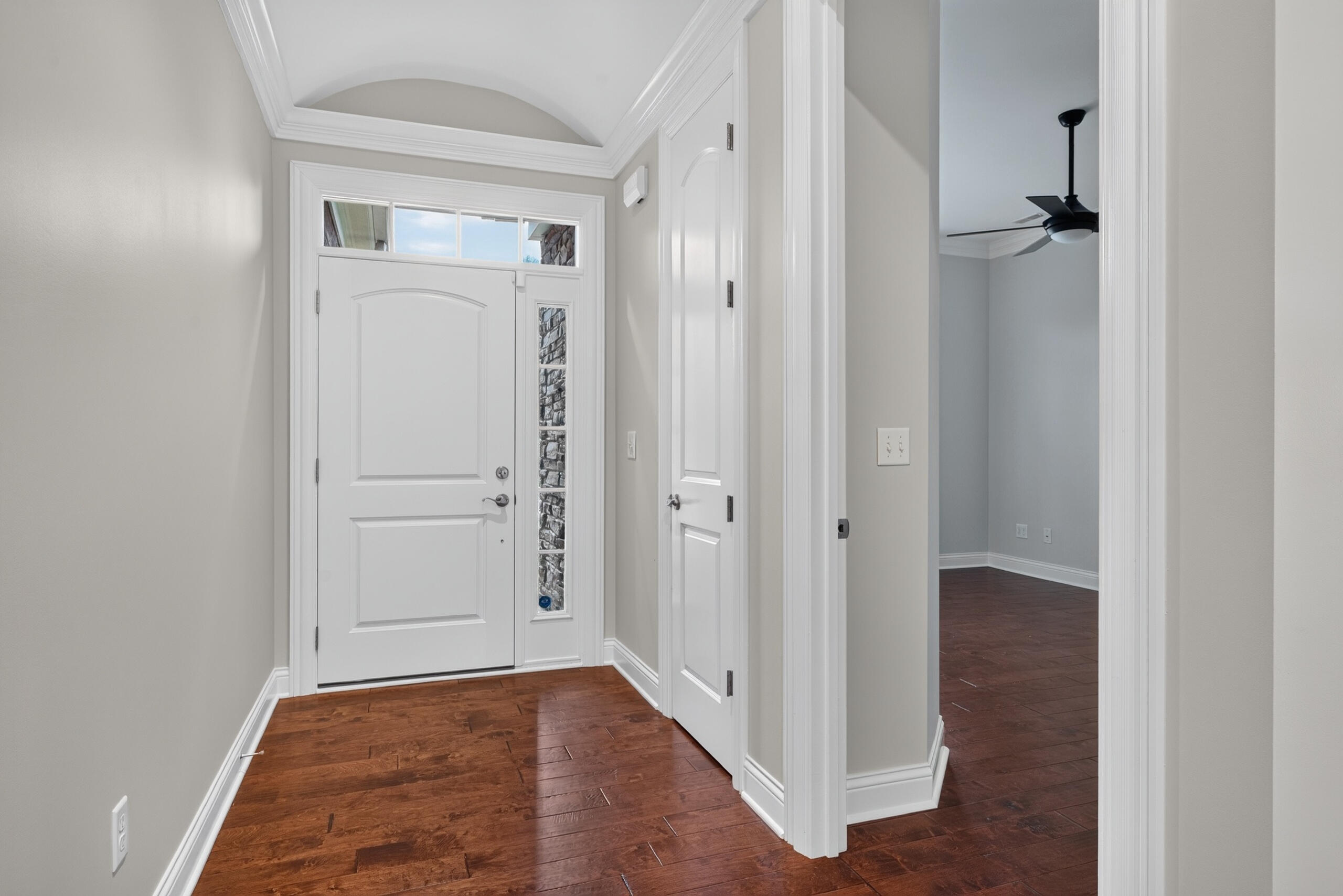 3891 Wentworth Place Property Photo 4