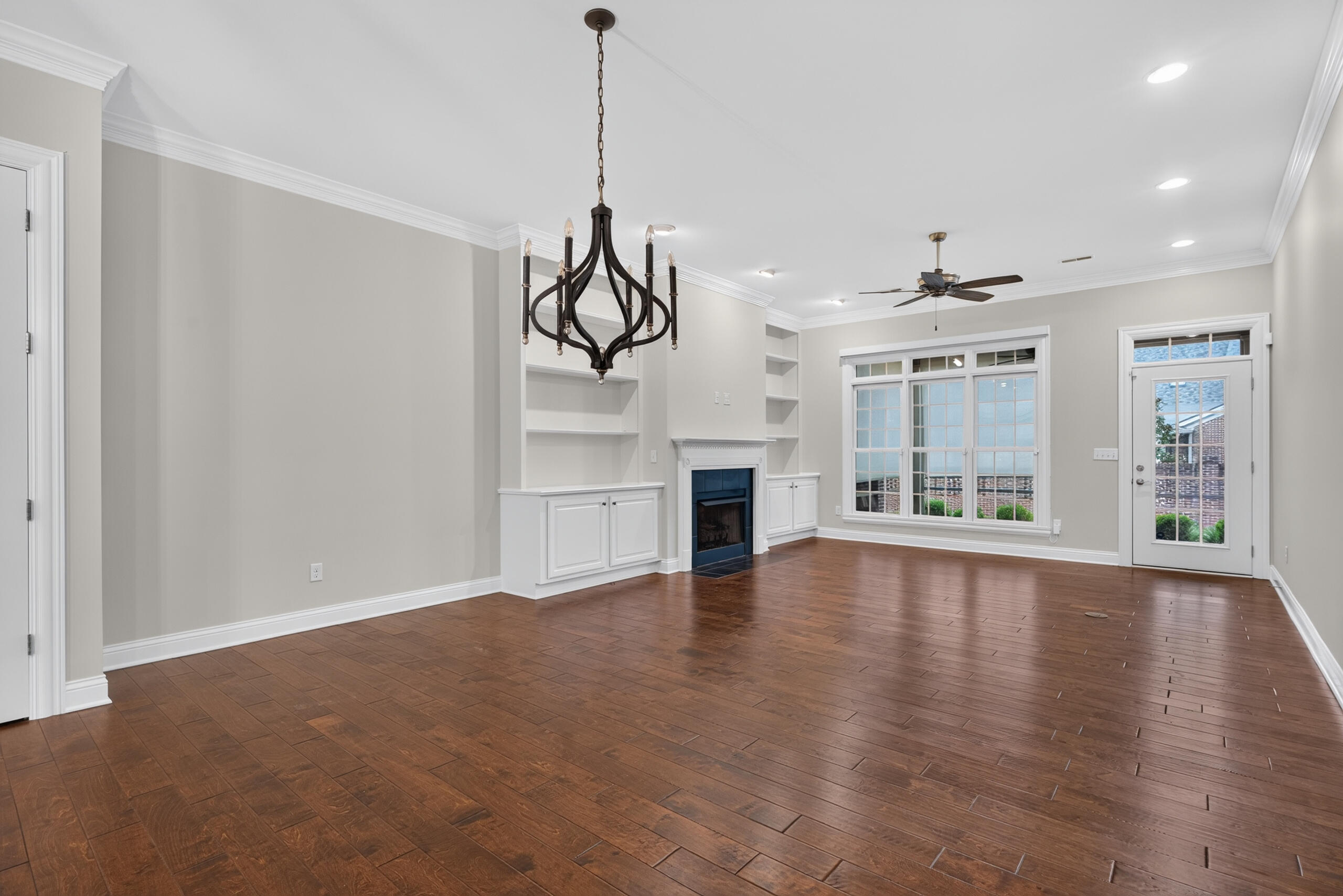 3891 Wentworth Place Property Photo 16