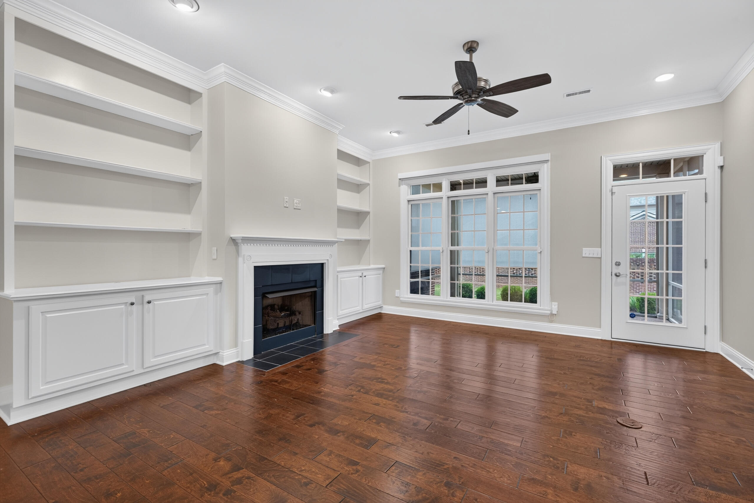3891 Wentworth Place Property Photo 17
