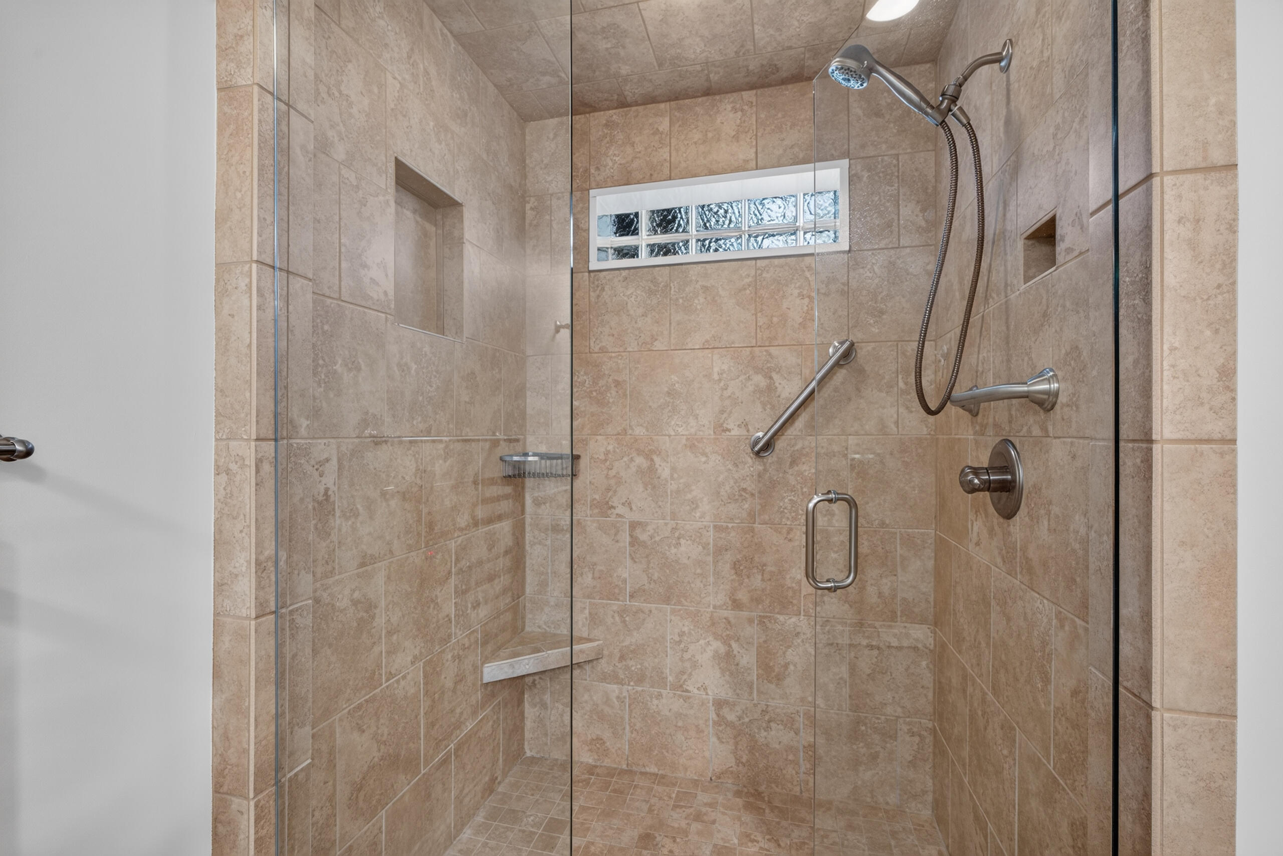3891 Wentworth Place Property Photo 28