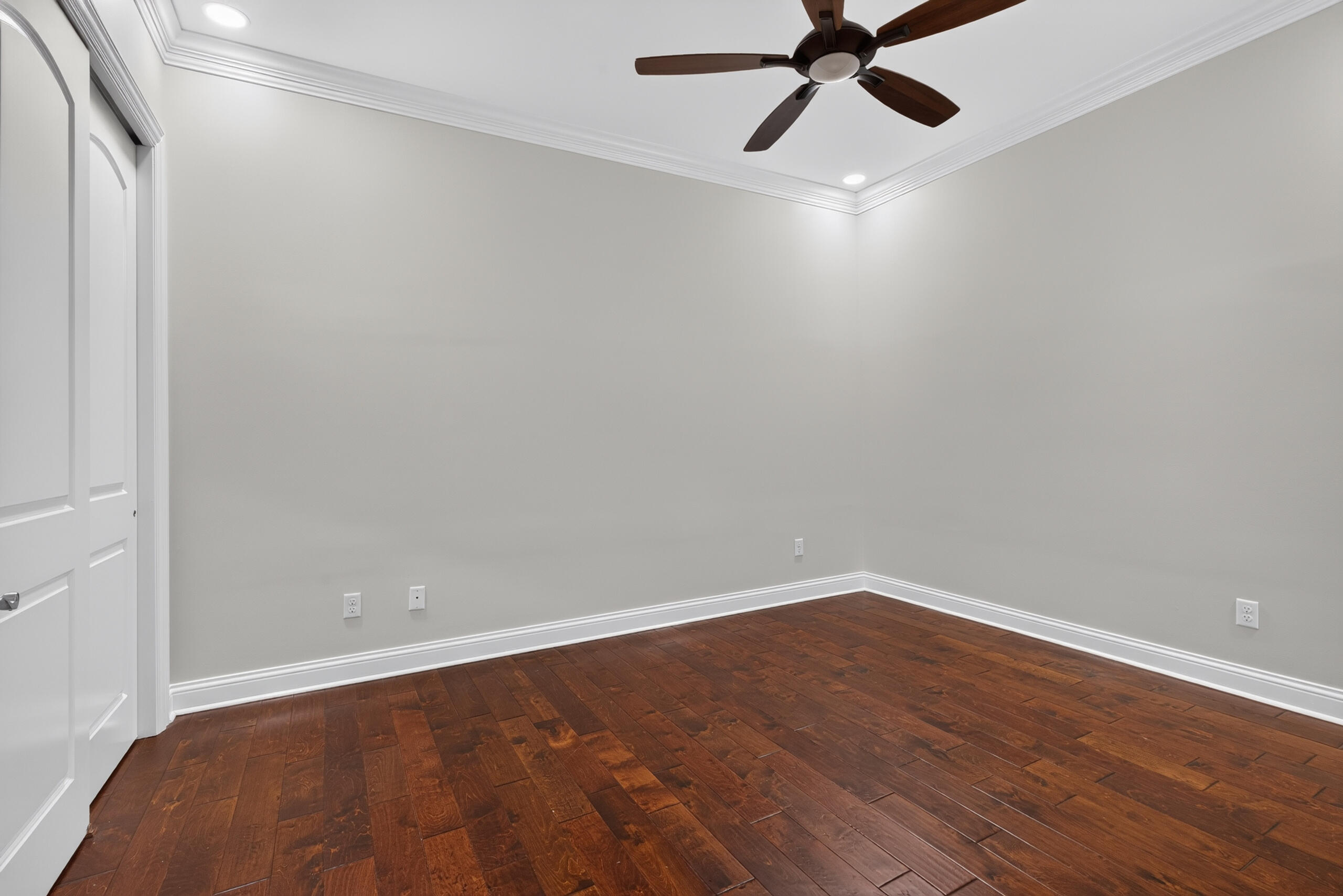 3891 Wentworth Place Property Photo 31