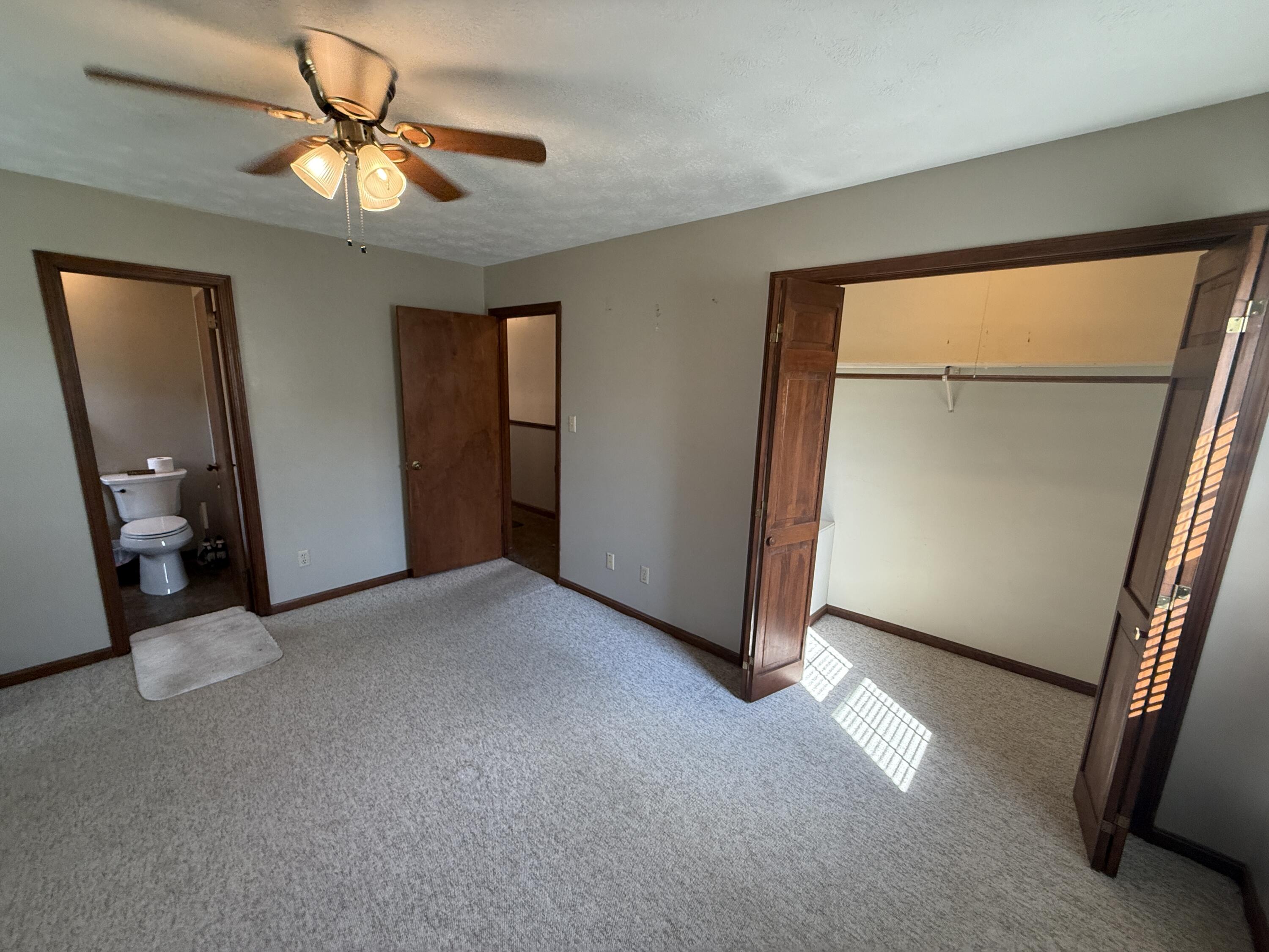 107 Monroe Street Property Photo 23