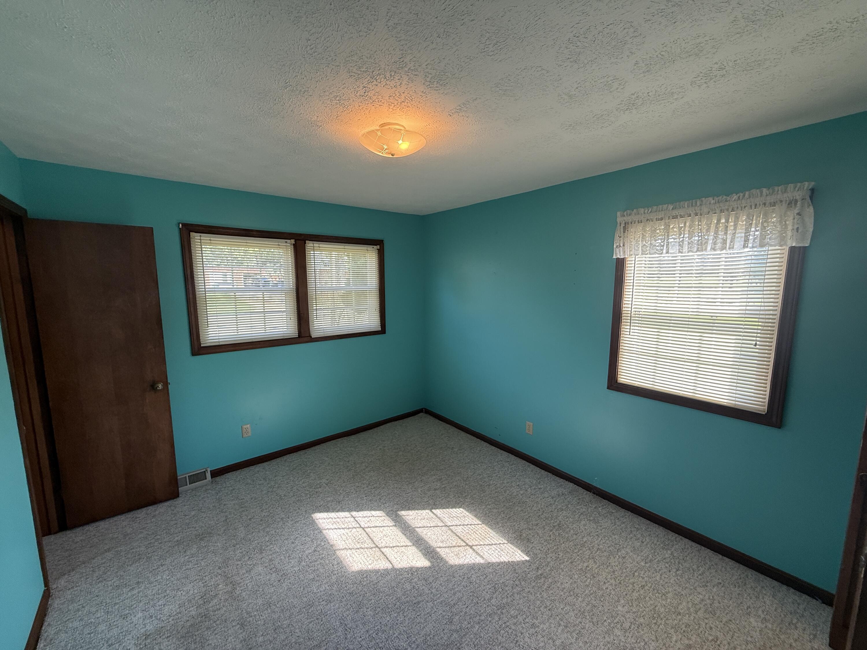 107 Monroe Street Property Photo 26