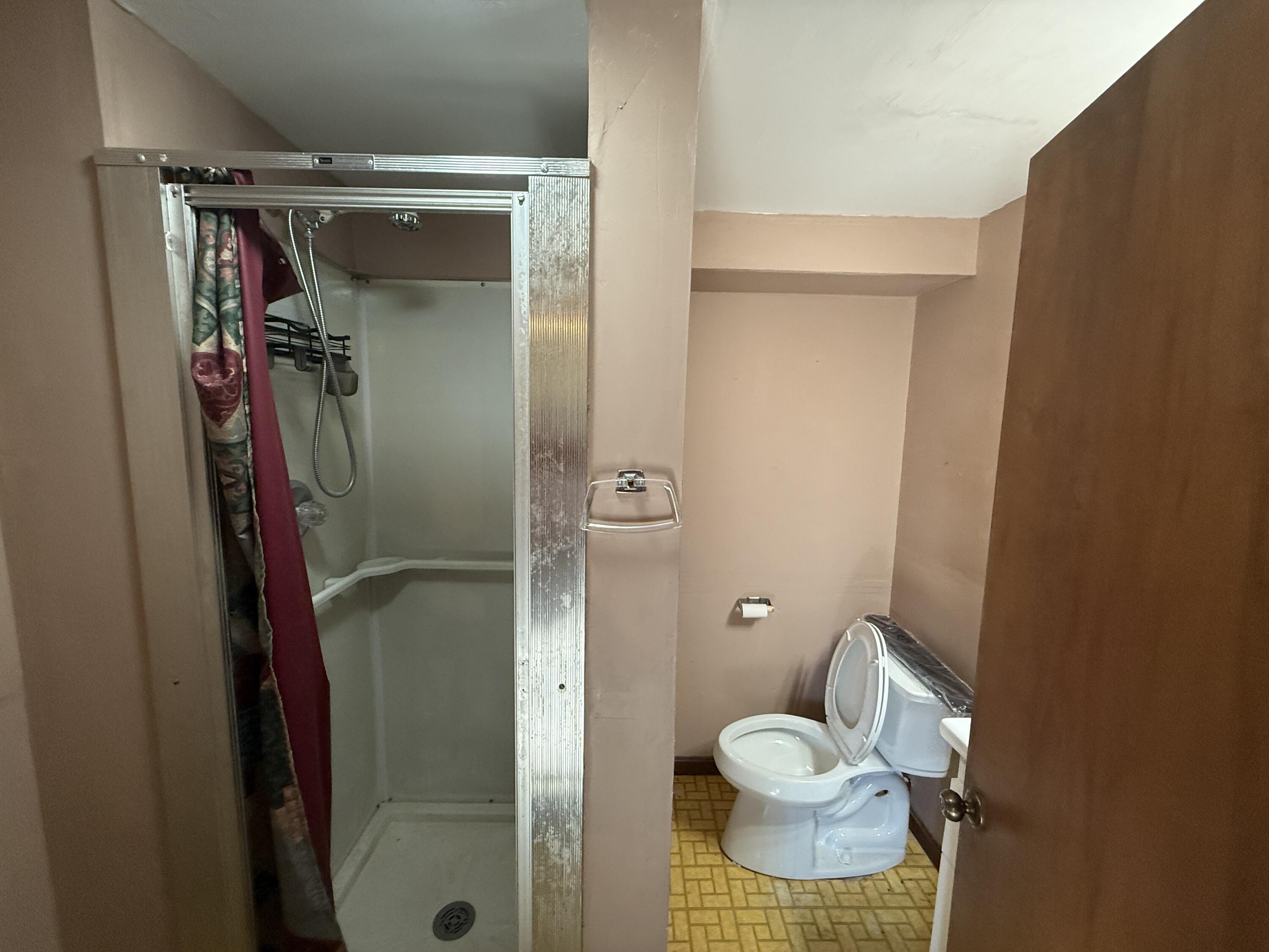 107 Monroe Street Property Photo 29