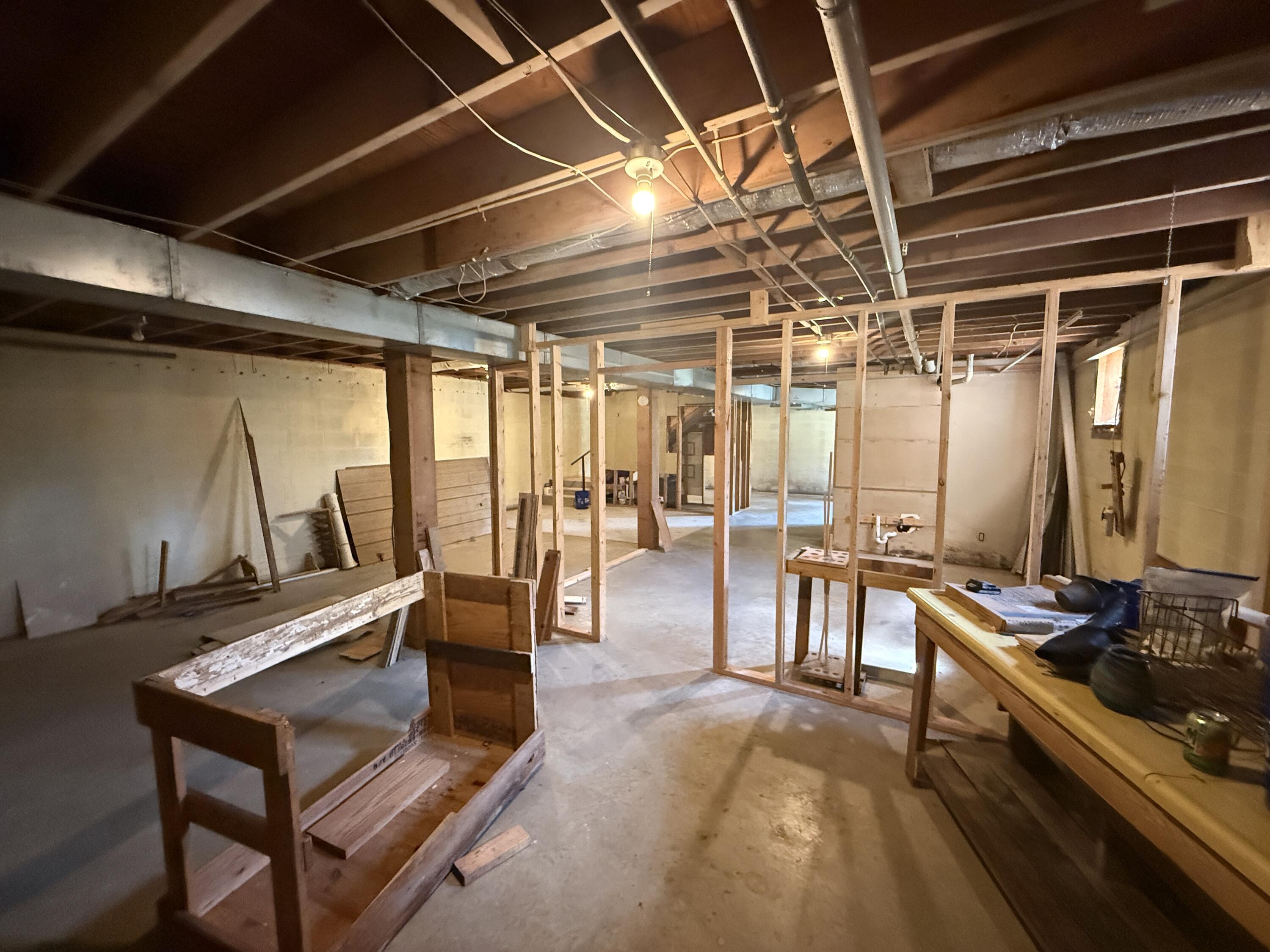 107 Monroe Street Property Photo 30