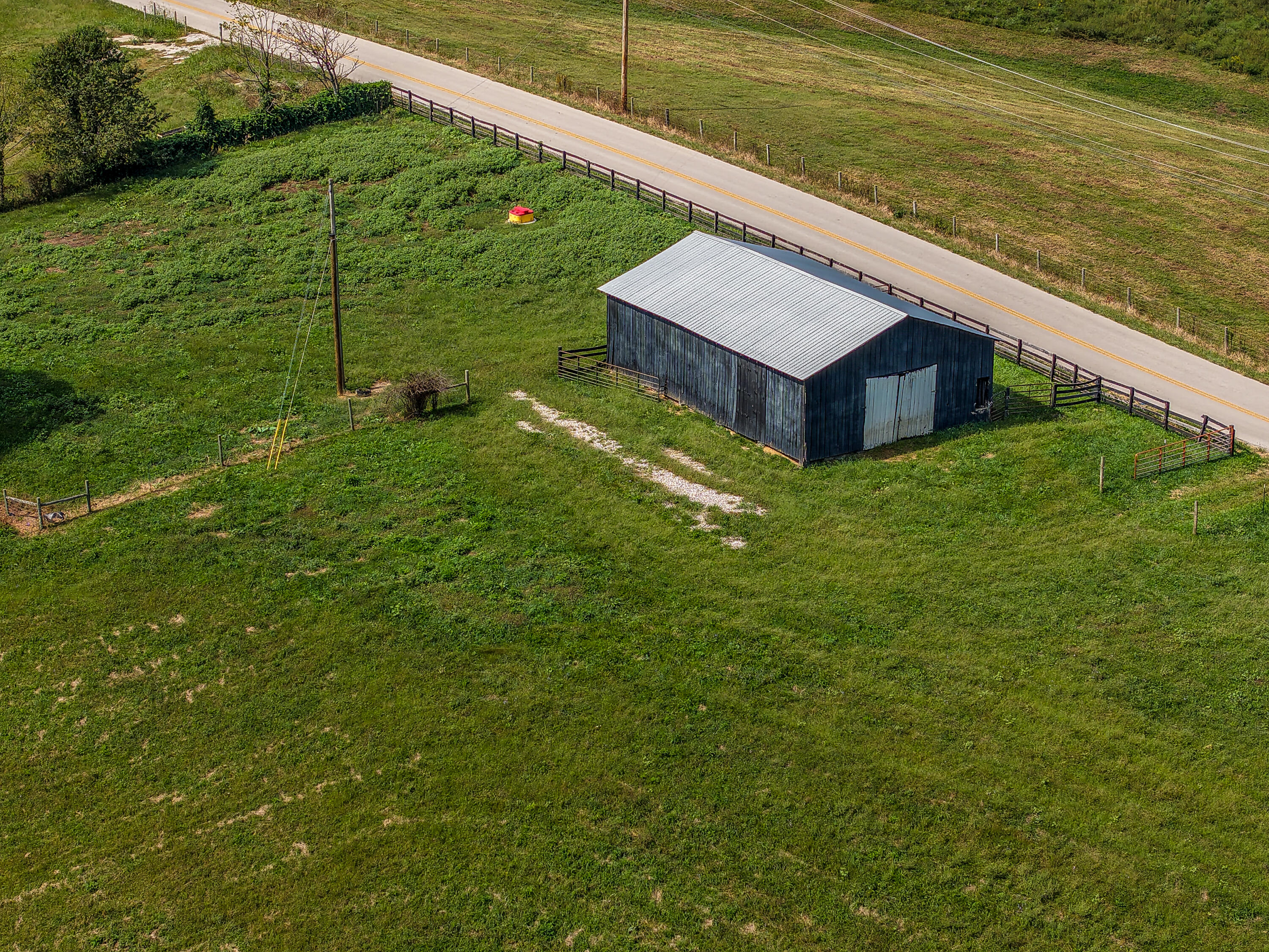 2300 Ky-1693 Property Photo 4