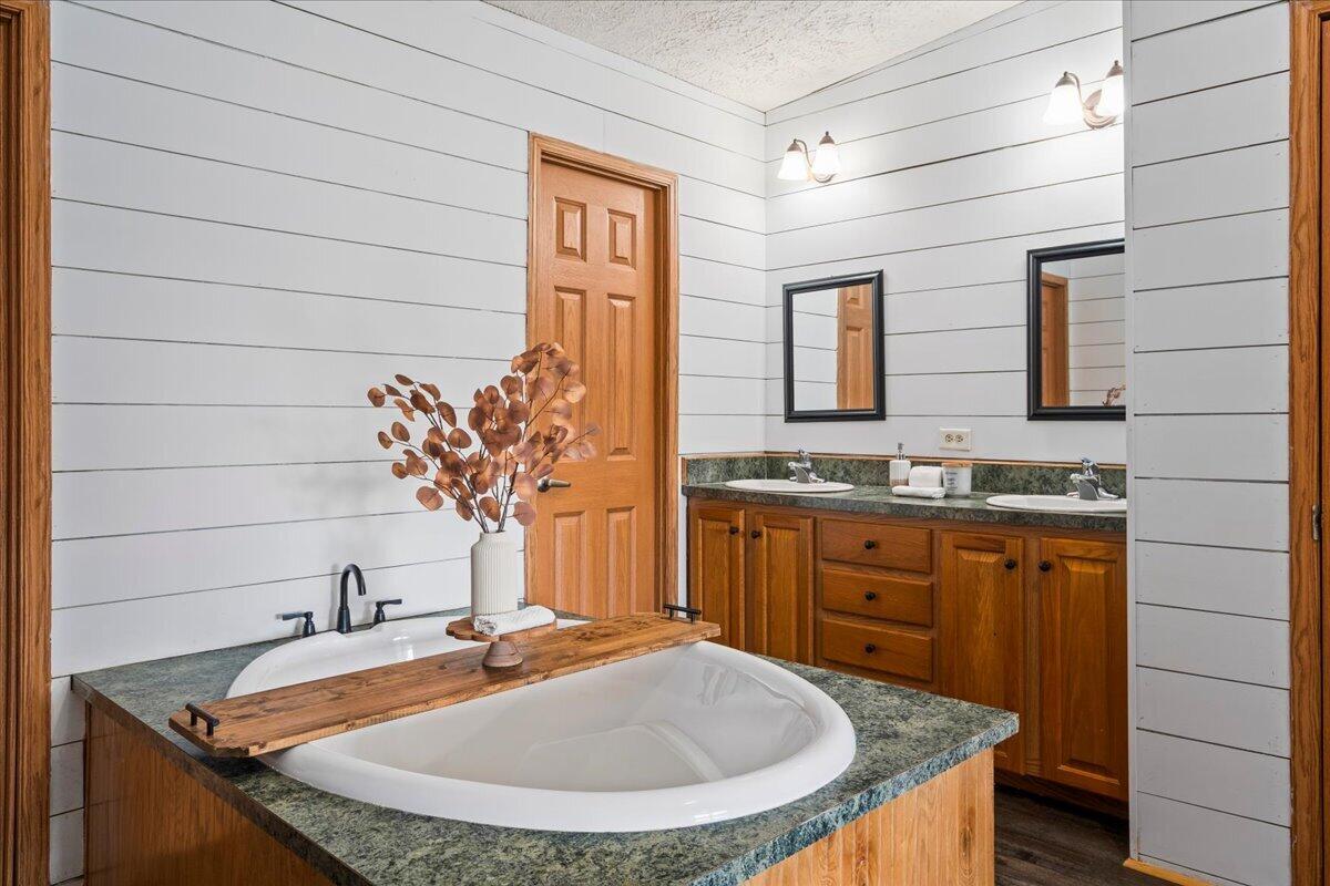 477 Banks Branch Road Property Photo 18