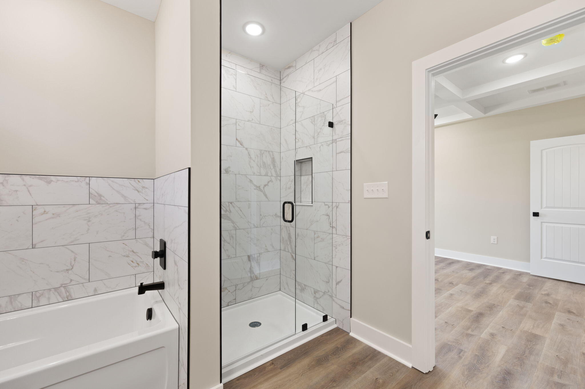 628 Comanche Drive Property Photo 41