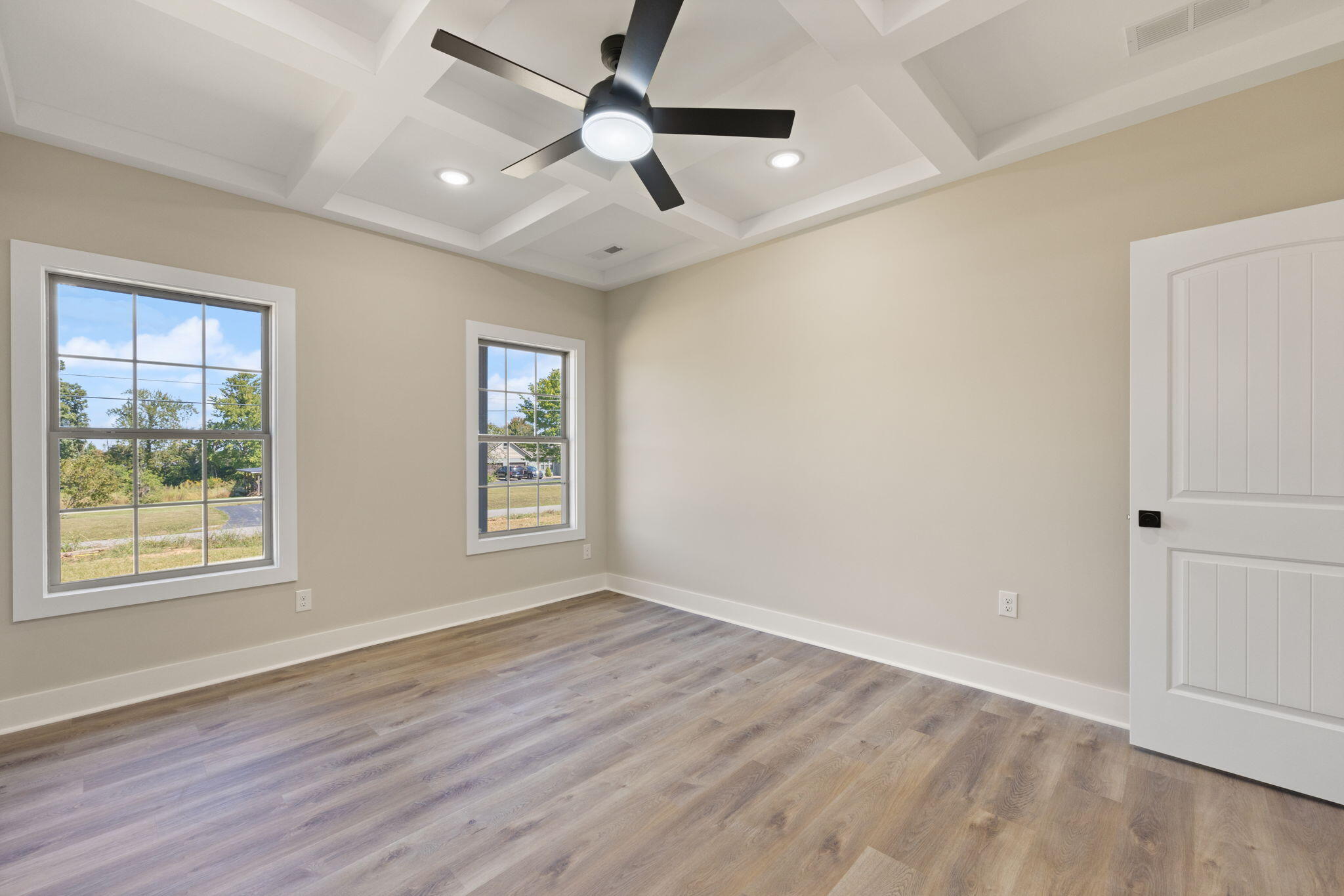 628 Comanche Drive Property Photo 46