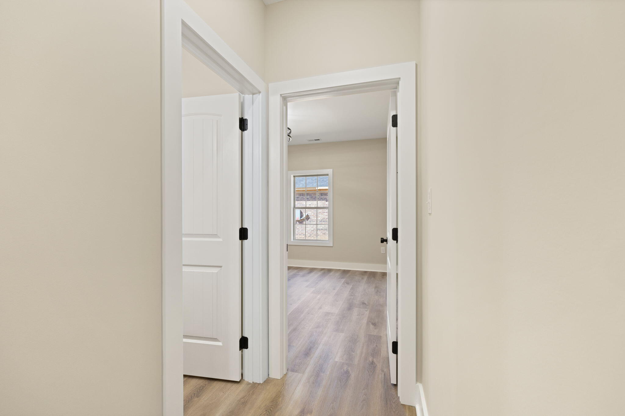 628 Comanche Drive Property Photo 49