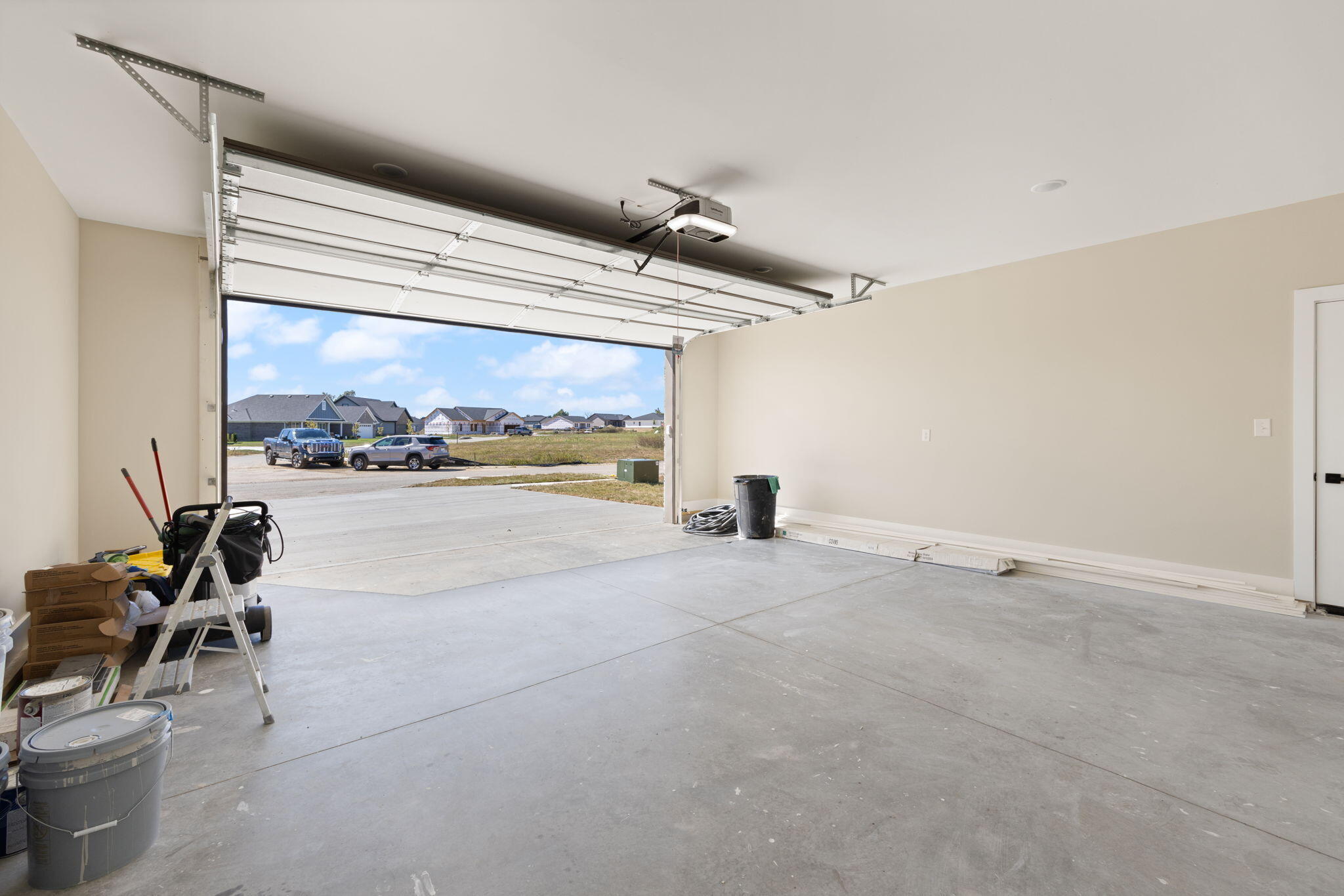 628 Comanche Drive Property Photo 76