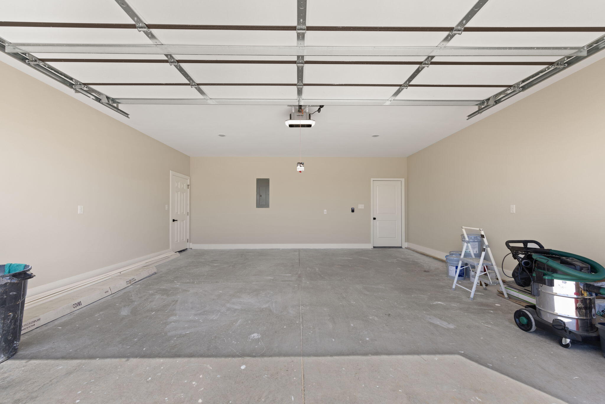 628 Comanche Drive Property Photo 80