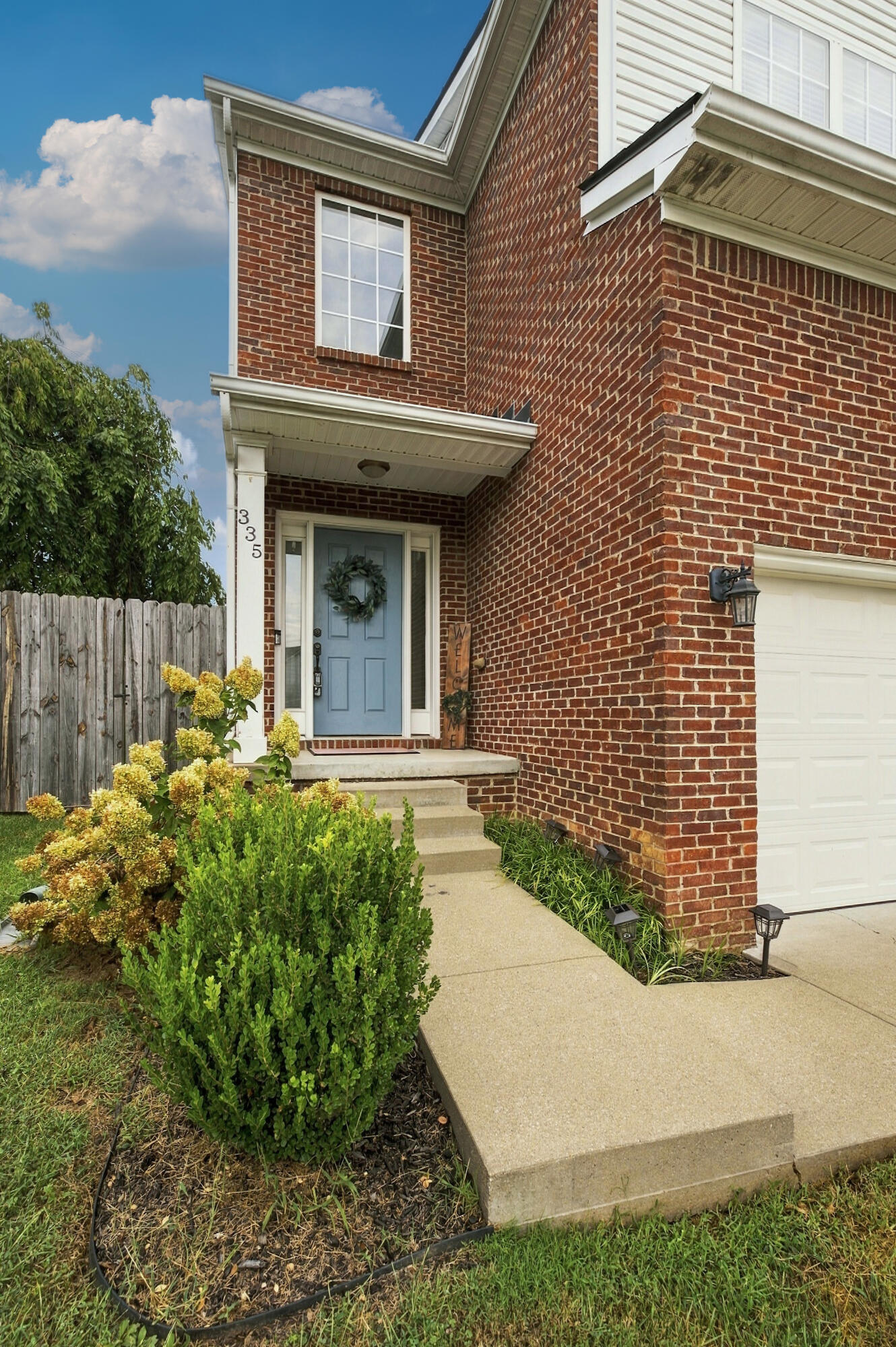 335 Newcastle Lane Property Photo 8