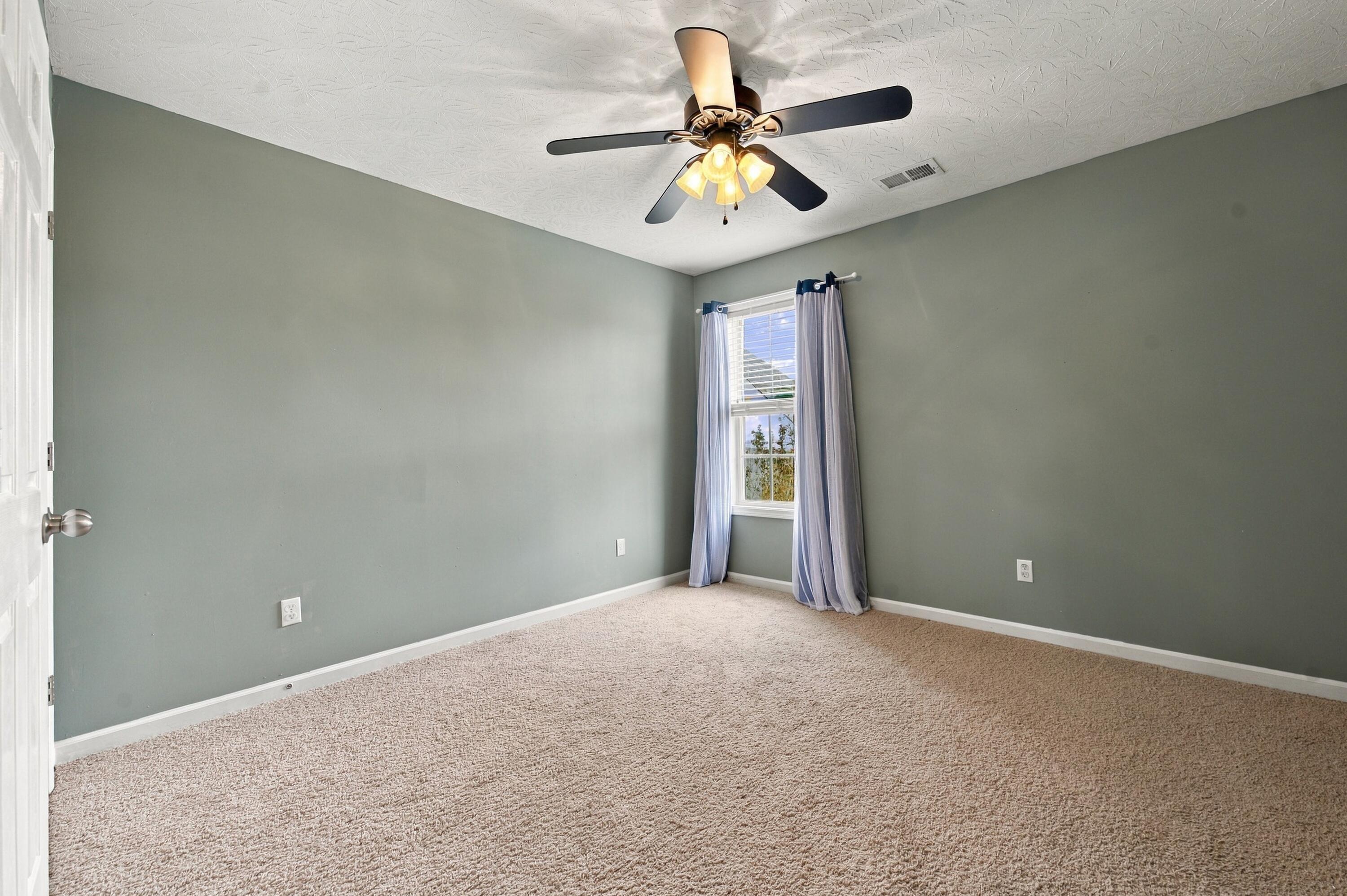 335 Newcastle Lane Property Photo 41