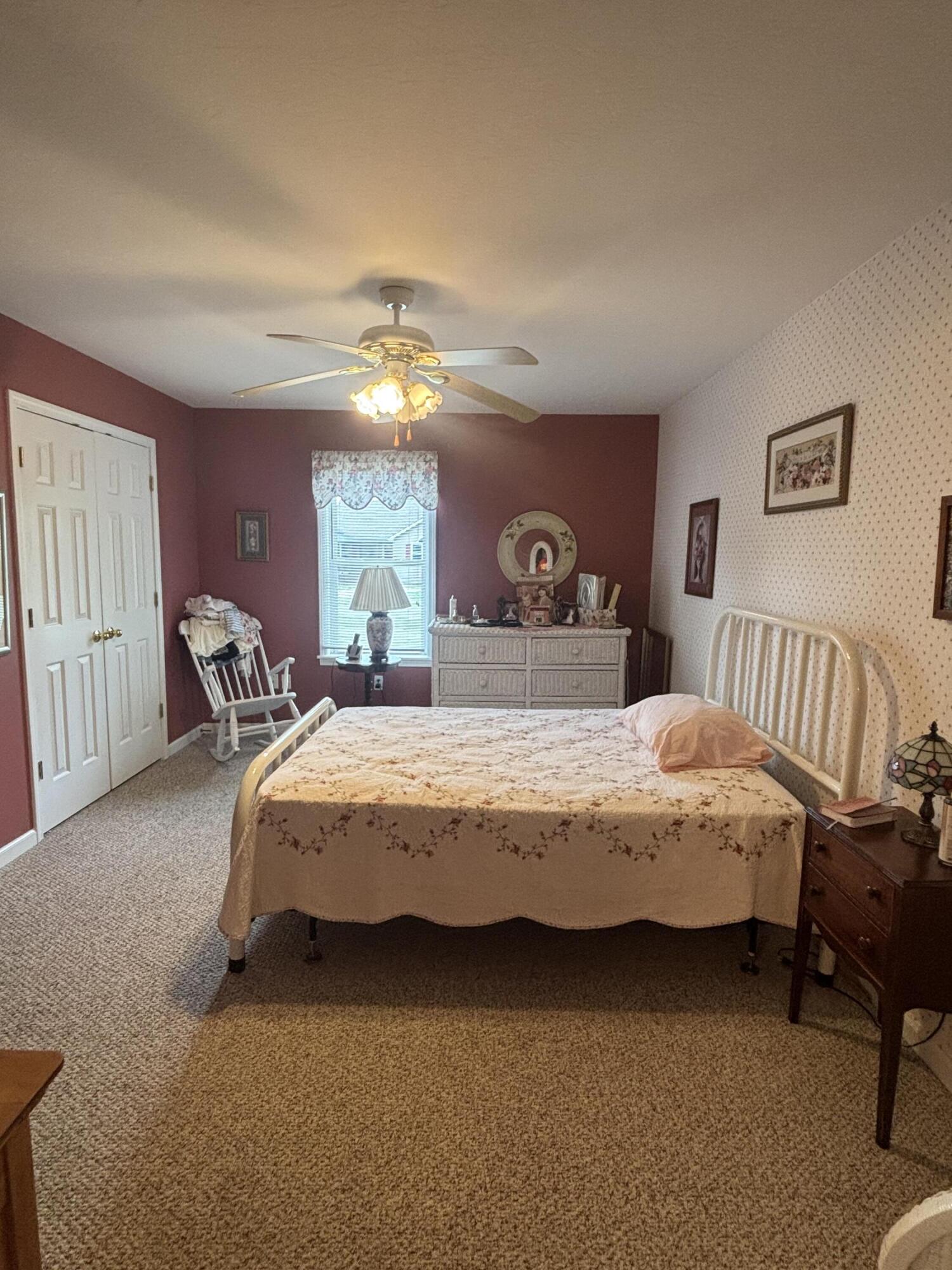 232 Country Drive Property Photo 4