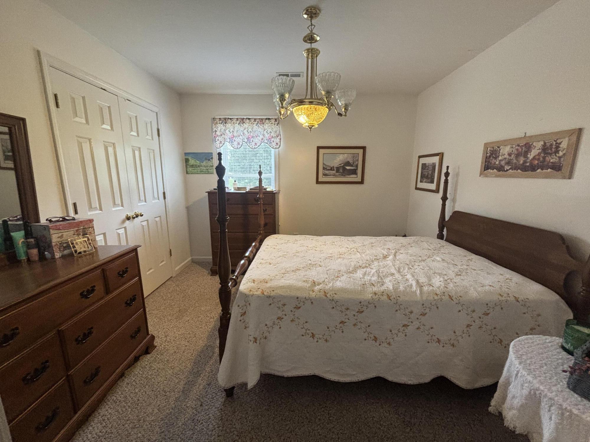 232 Country Drive Property Photo 6