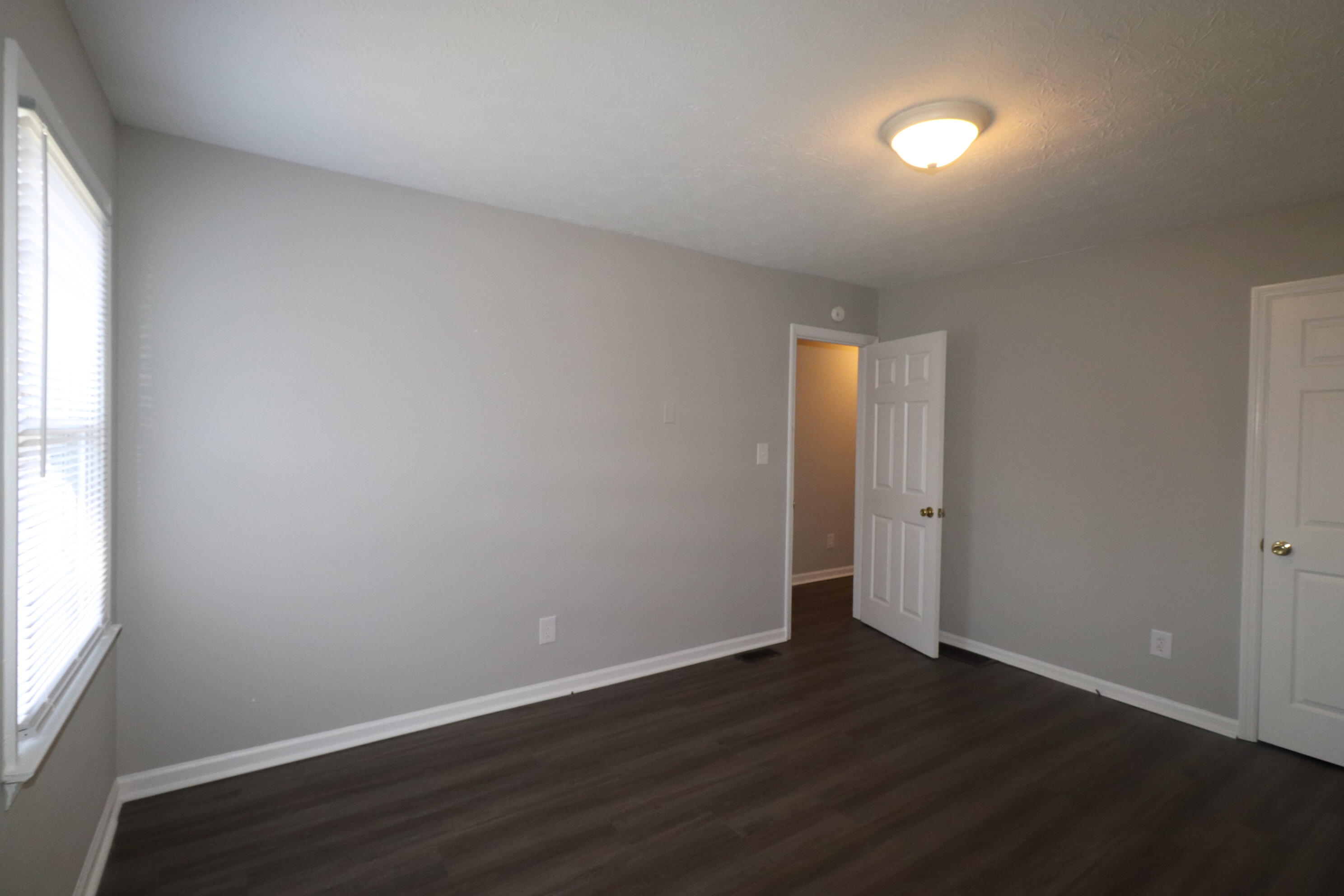 318 Laurel Lane Property Photo 14