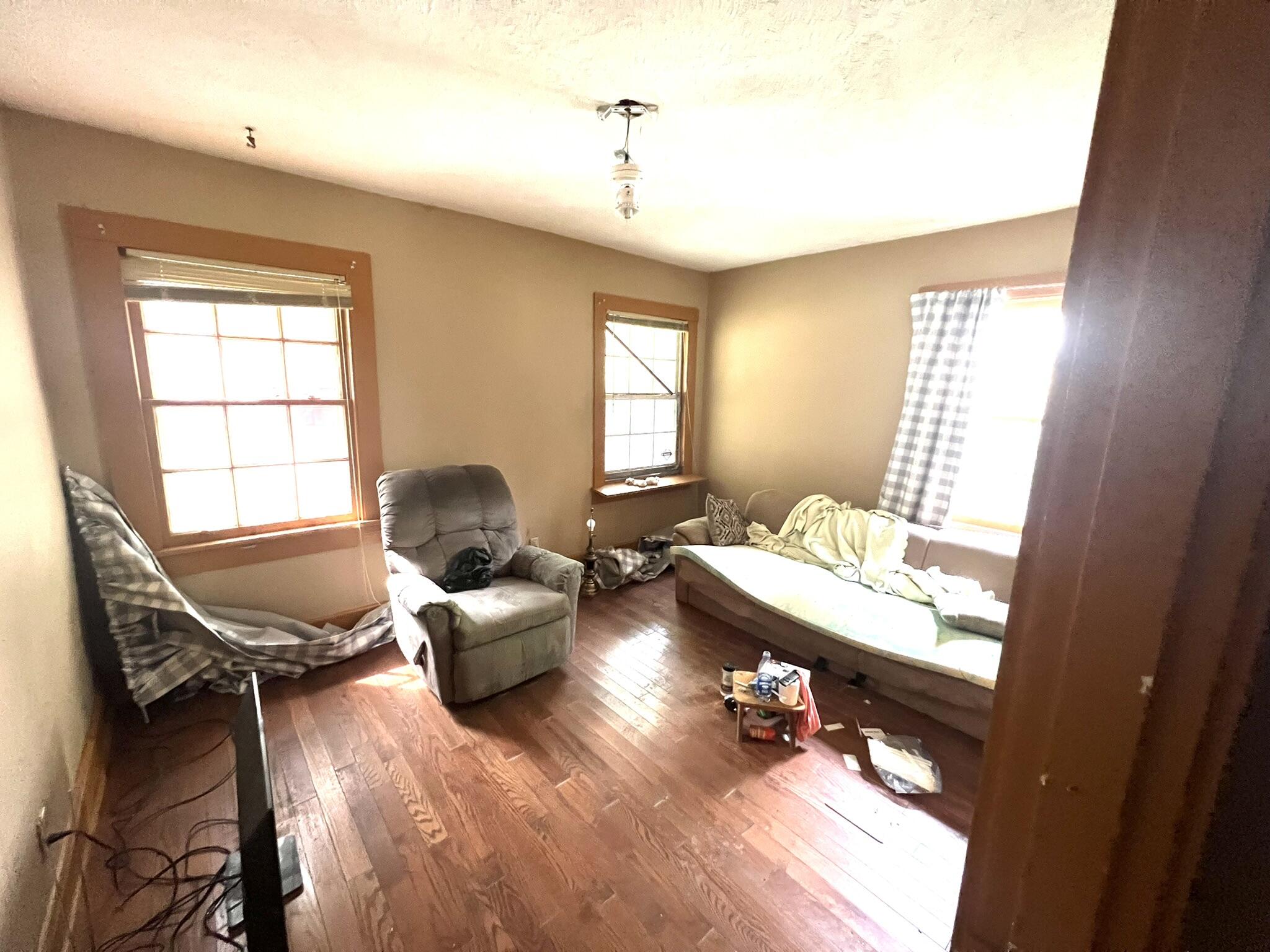266 W Forest Avenue Property Photo 13