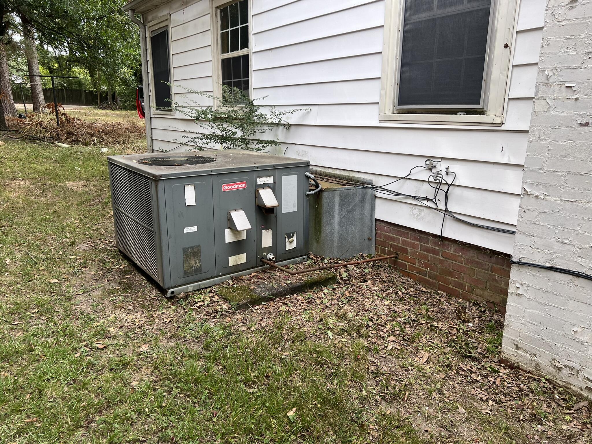 266 W Forest Avenue Property Photo 16