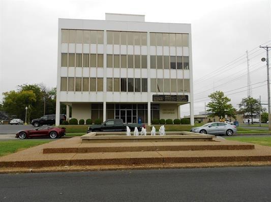 100 100 Fountain Ave Suite 205 Avenue 220 Property Photo 1