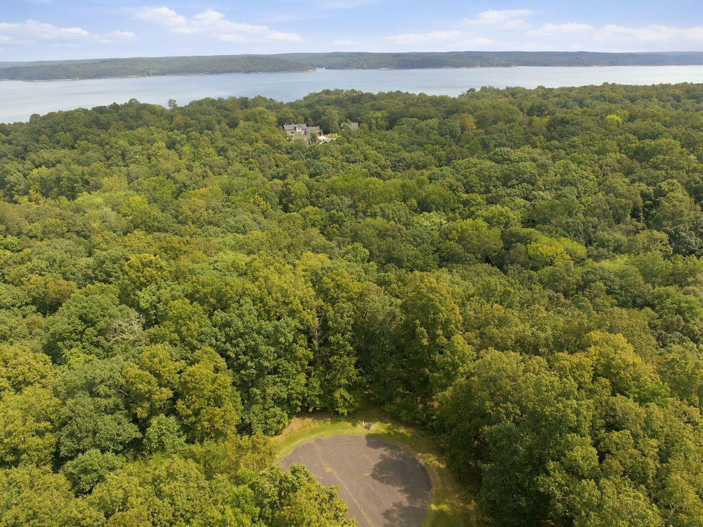 38 39 Hawkridge Road Property Photo 2