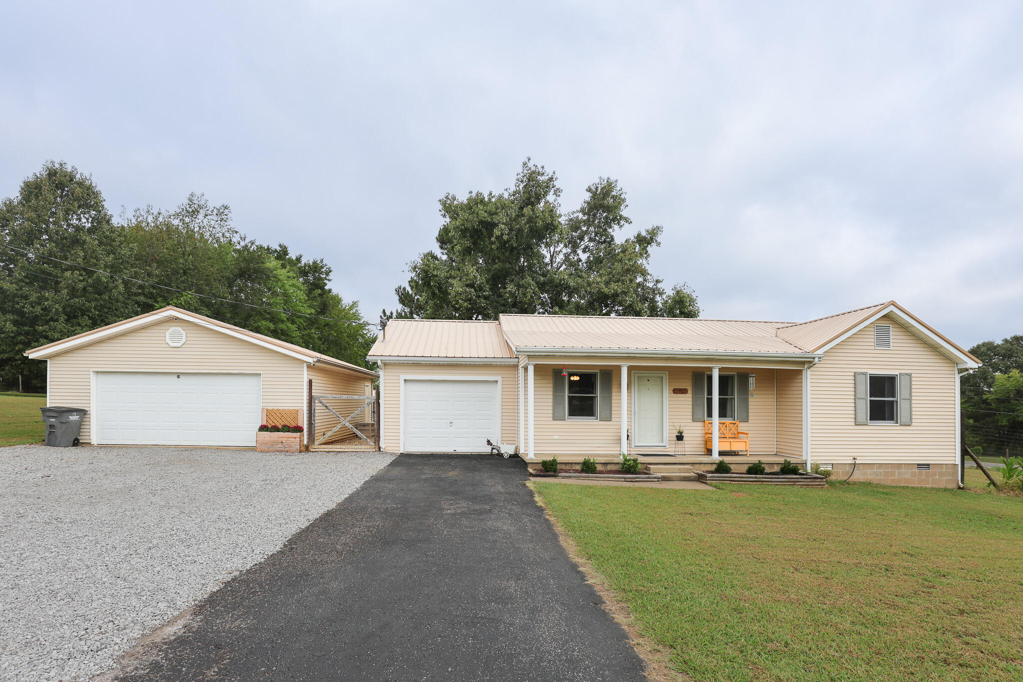 2935 Aubrey Drive Property Photo 1