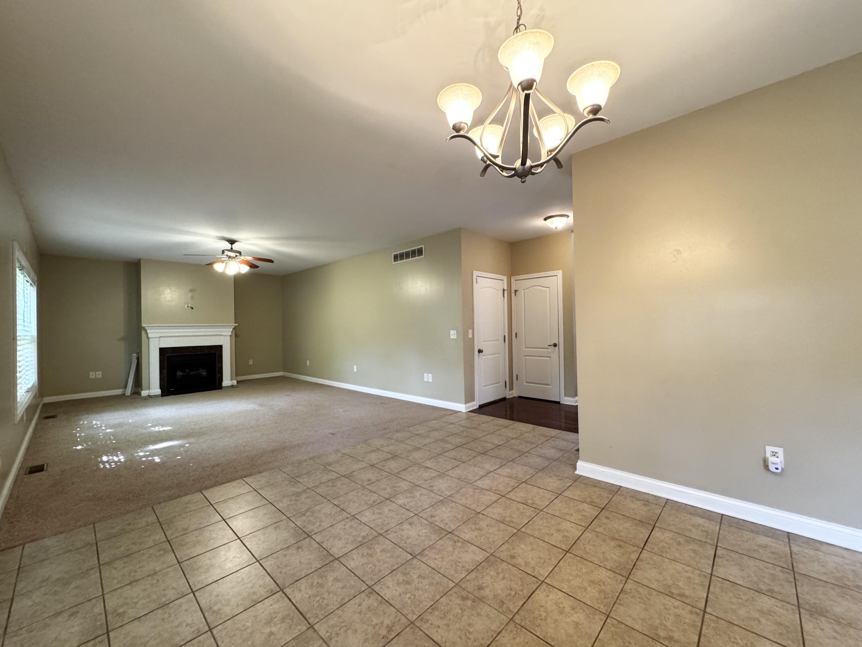 3020 Blackford Parkway Property Photo 8