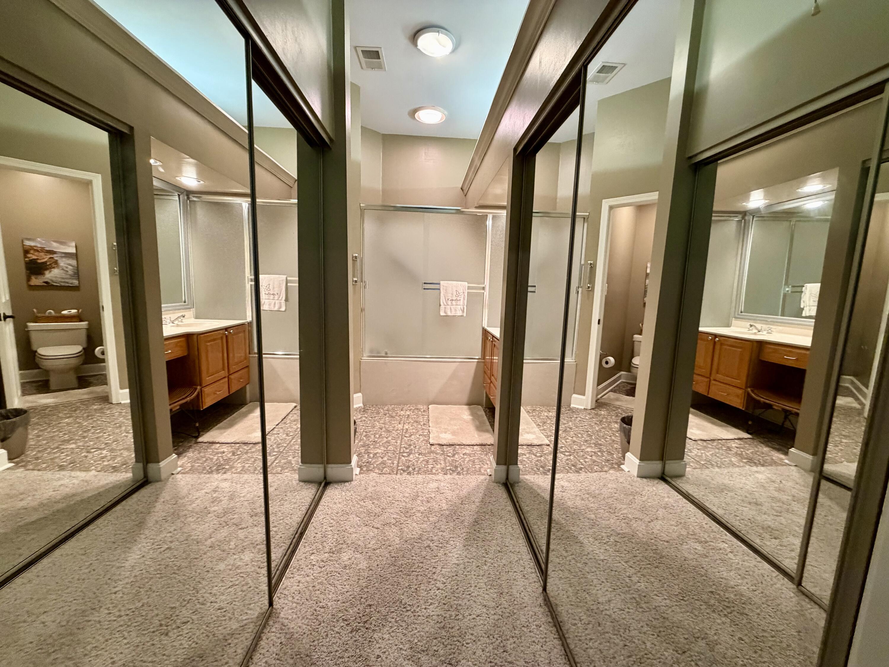 1042 Heather Hills Lane Property Photo 22