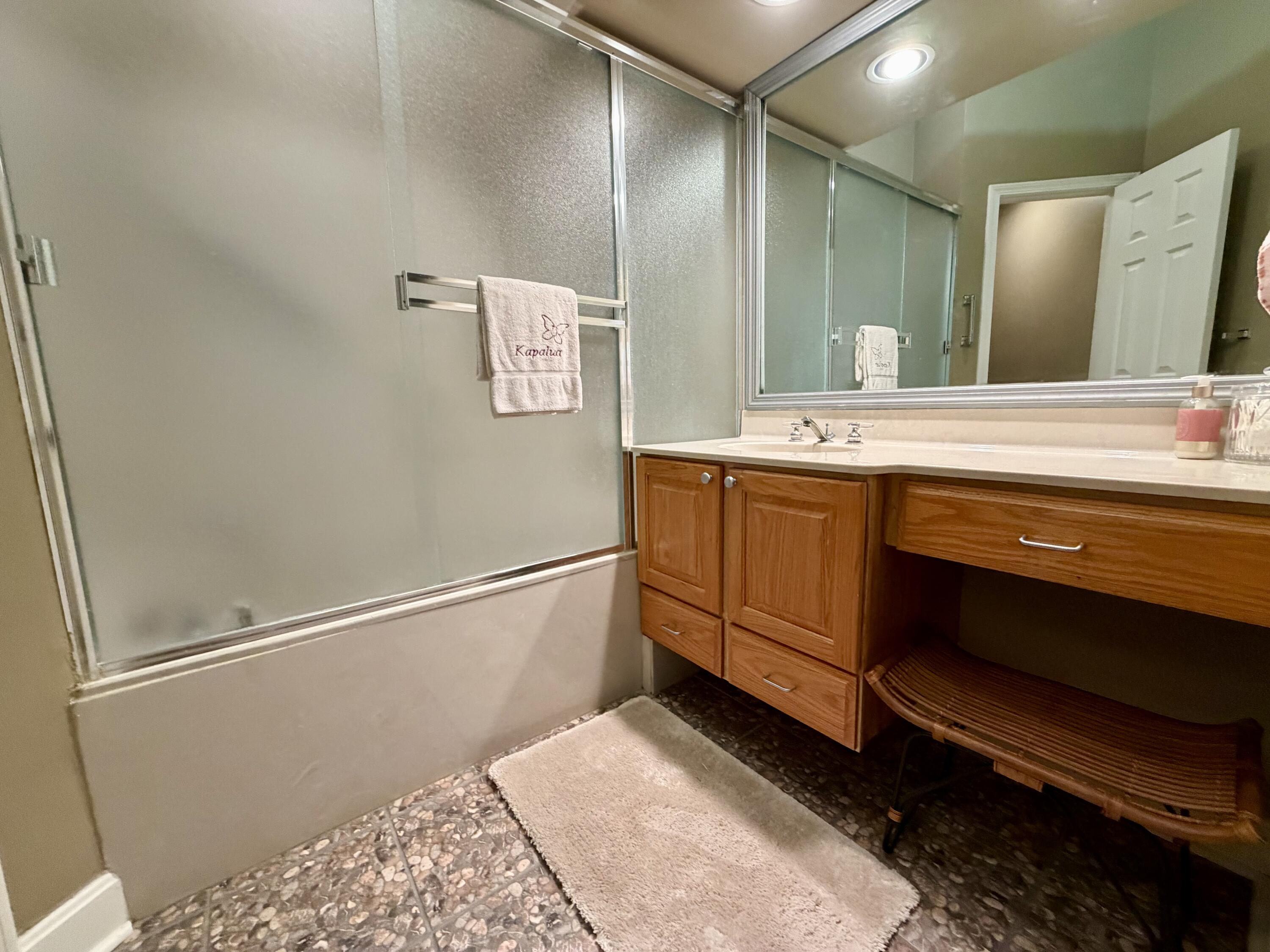1042 Heather Hills Lane Property Photo 23
