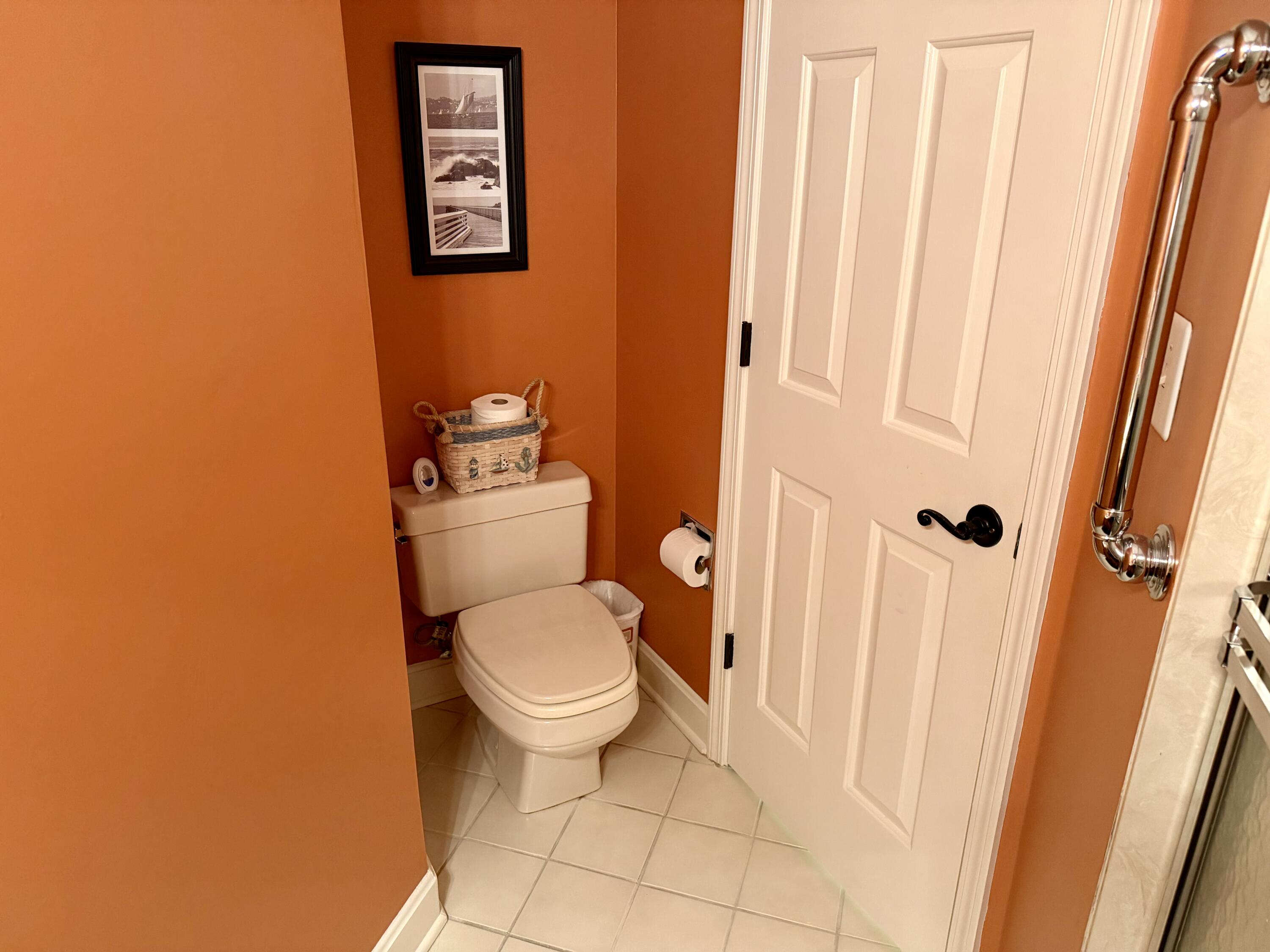 1042 Heather Hills Lane Property Photo 29