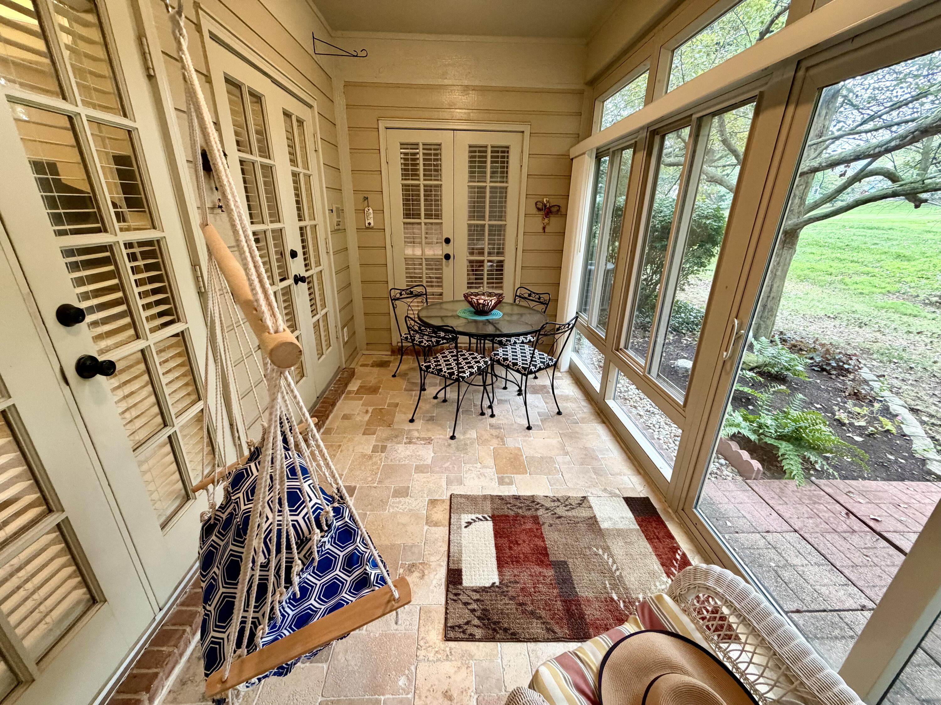 1042 Heather Hills Lane Property Photo 31